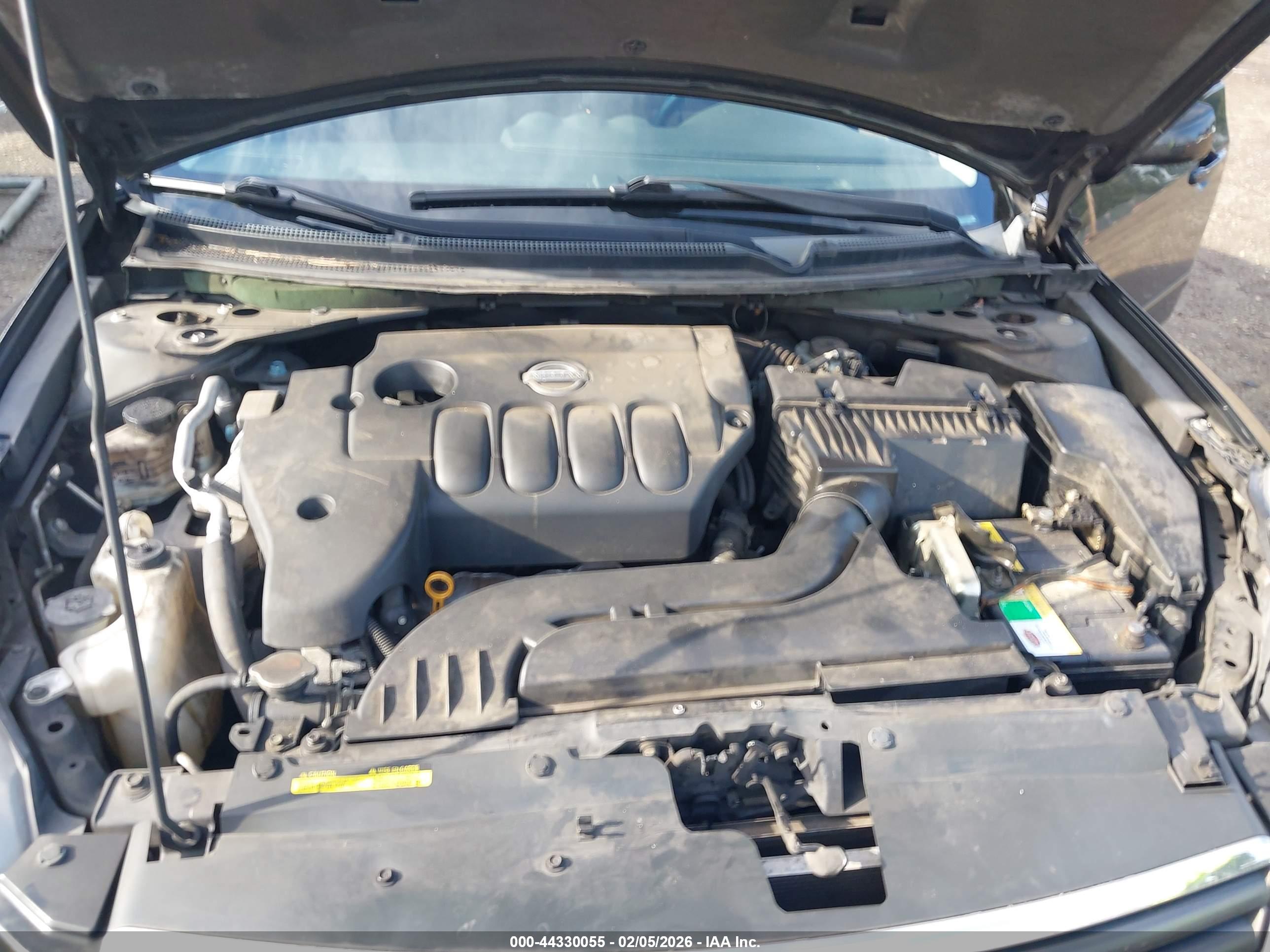 NISSAN ALTIMA image 10