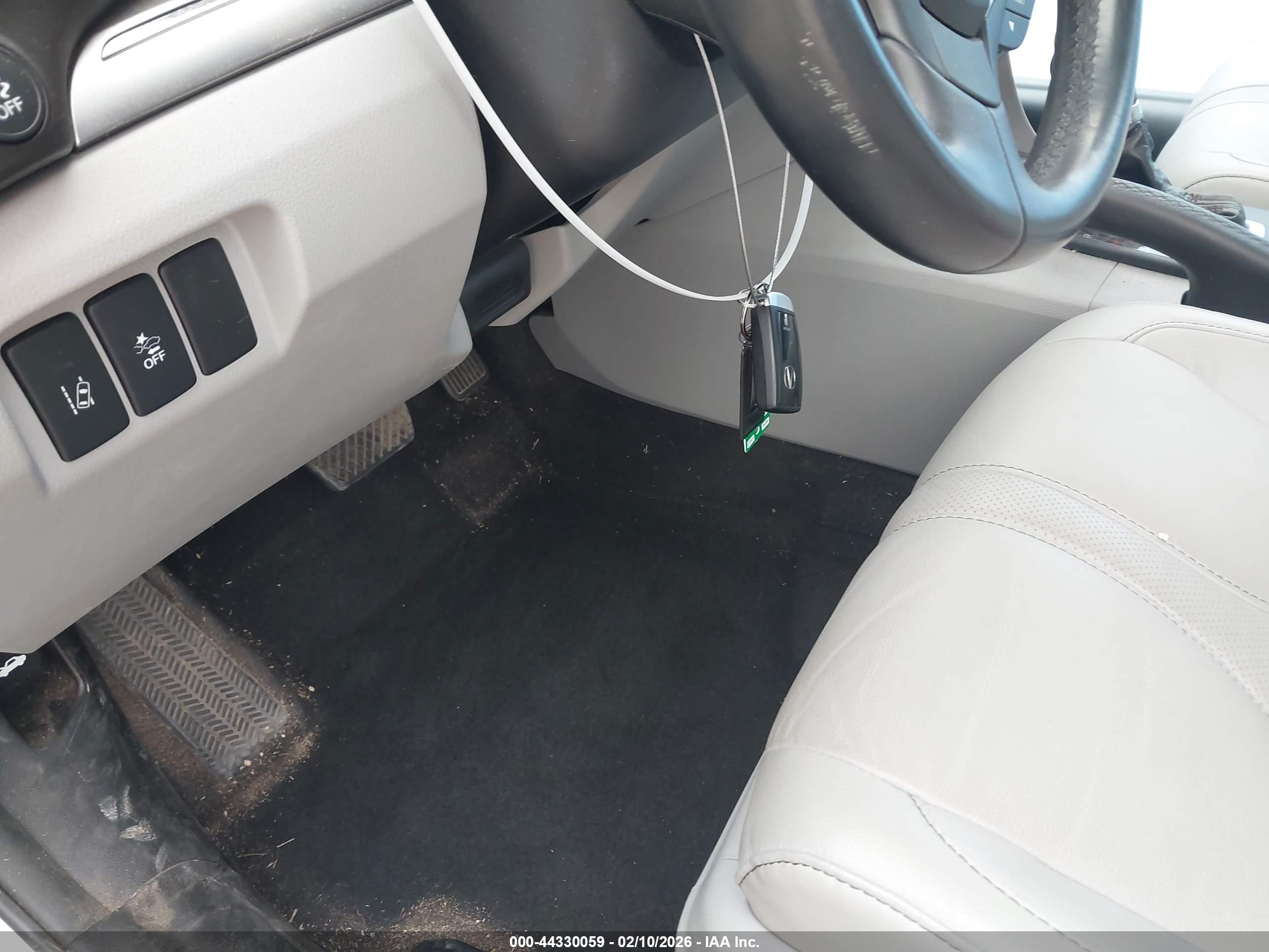 ACURA ILX image 11