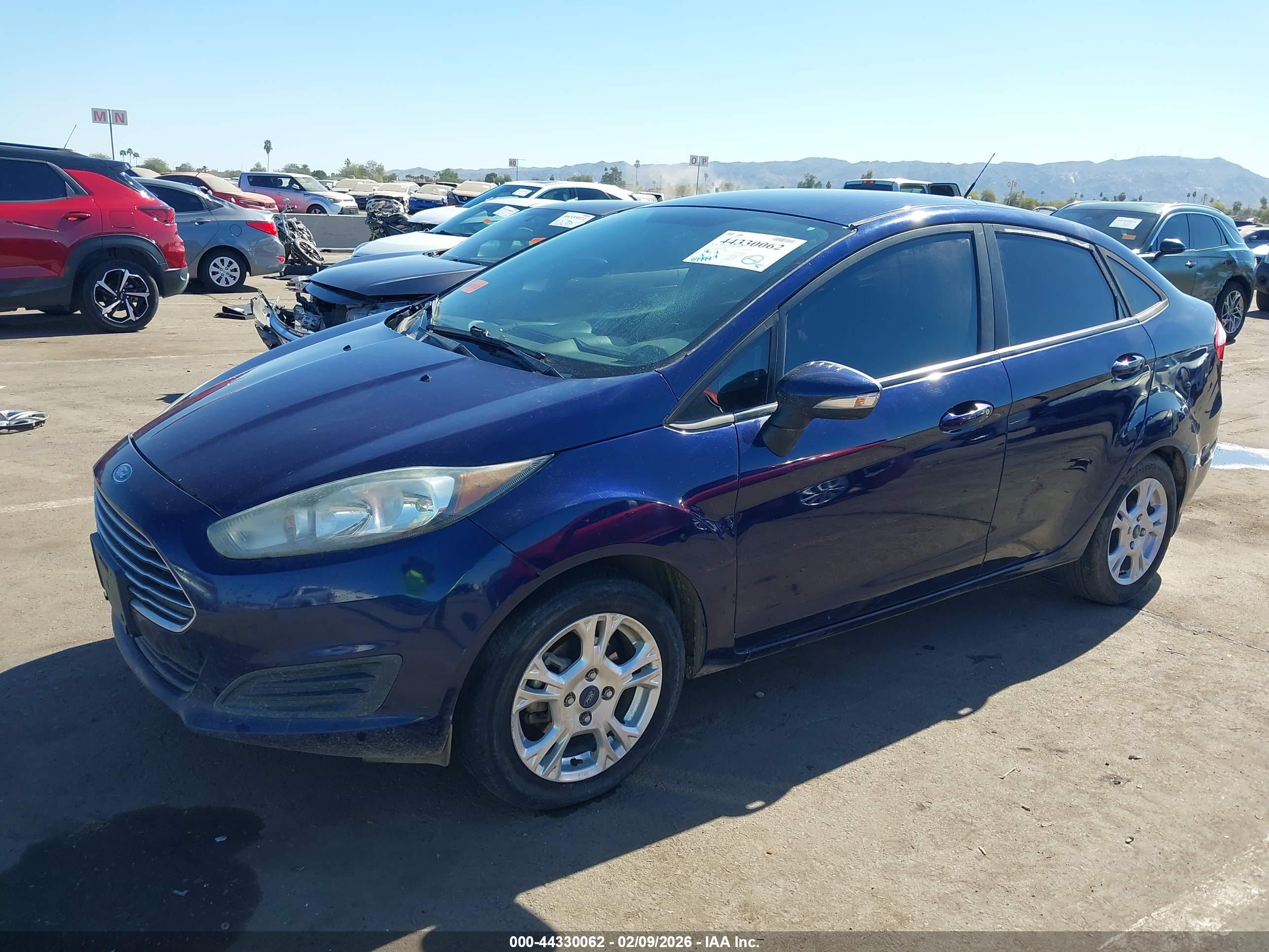 FORD FIESTA image 2