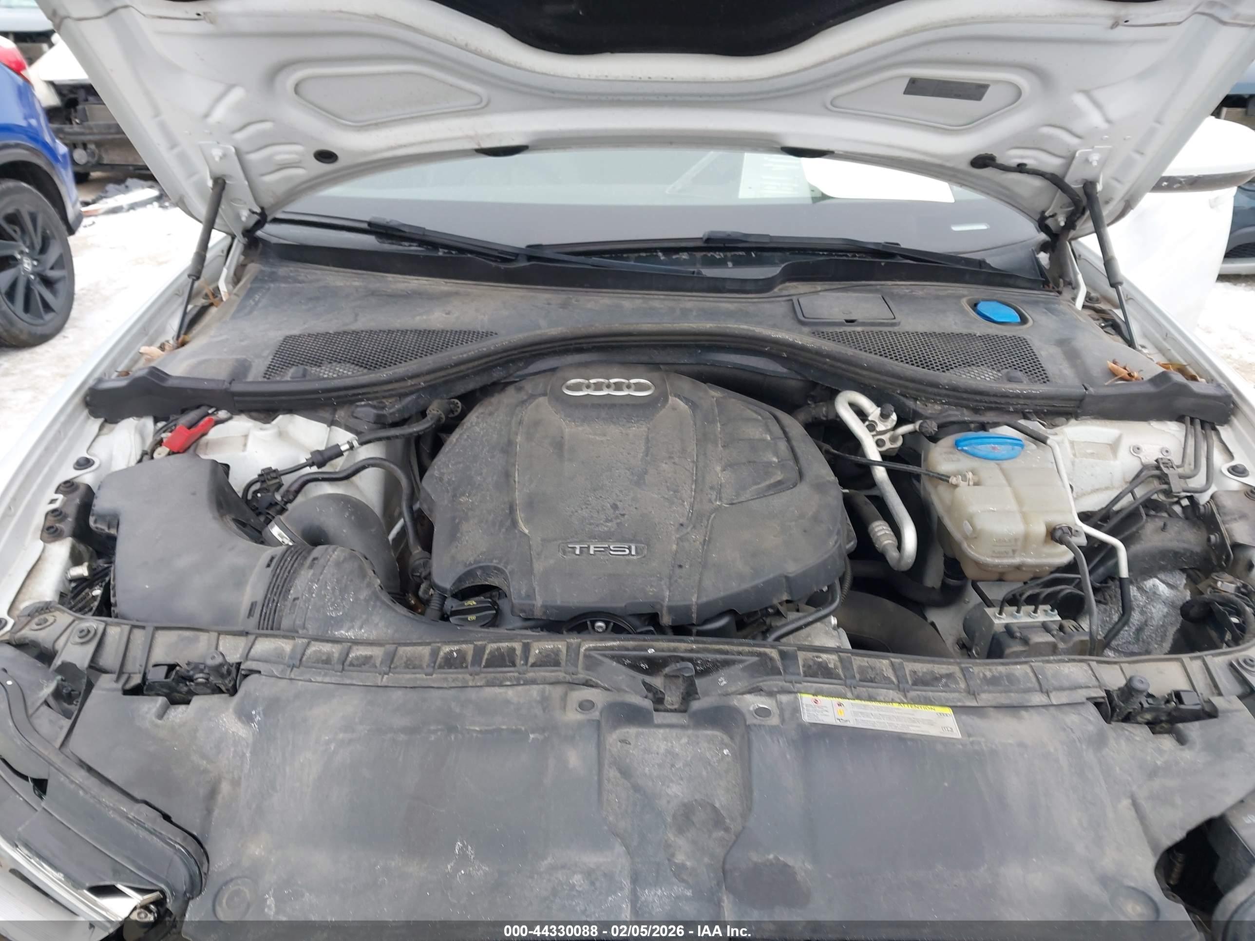 AUDI A6 image 10