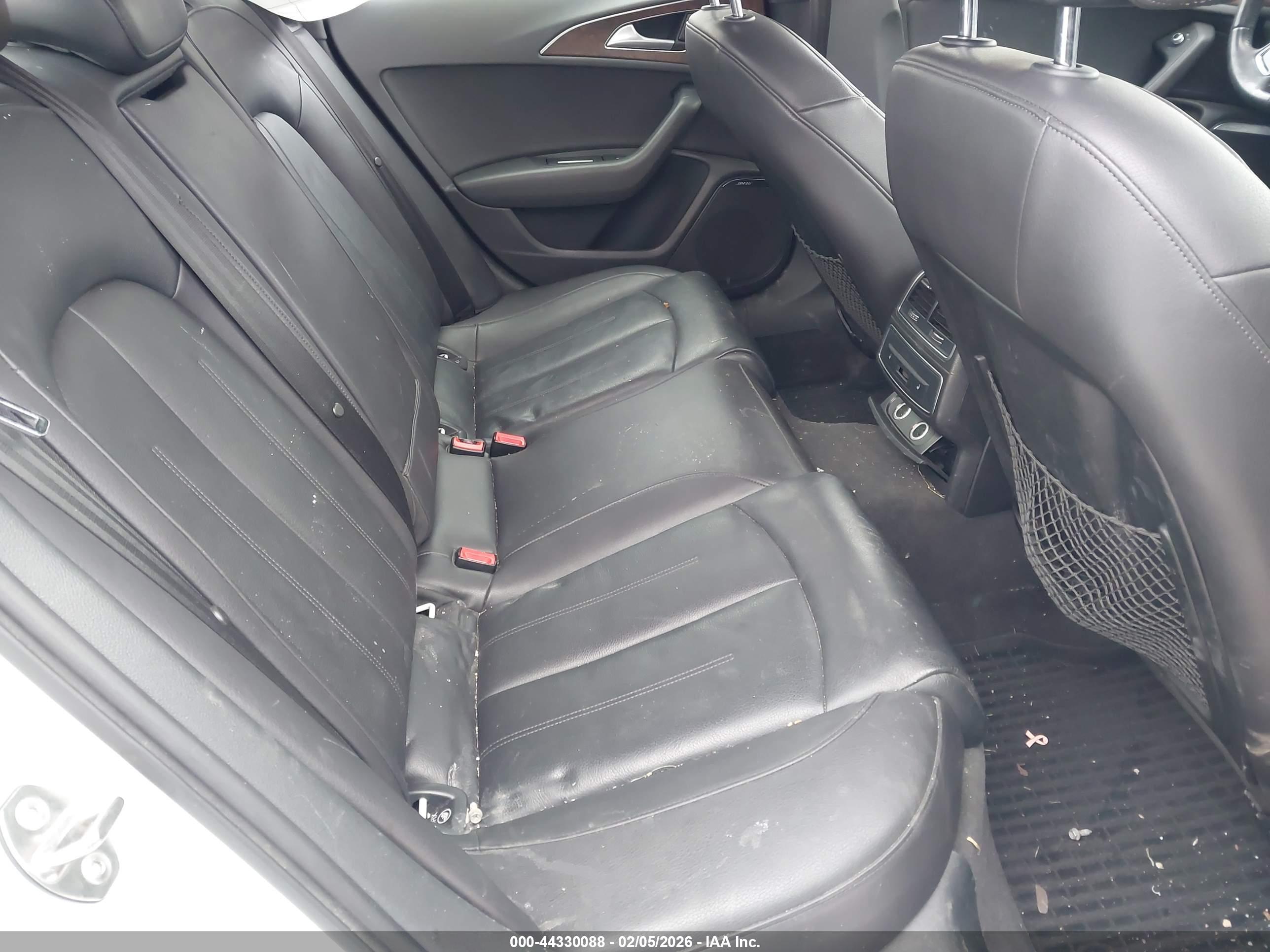 AUDI A6 image 8