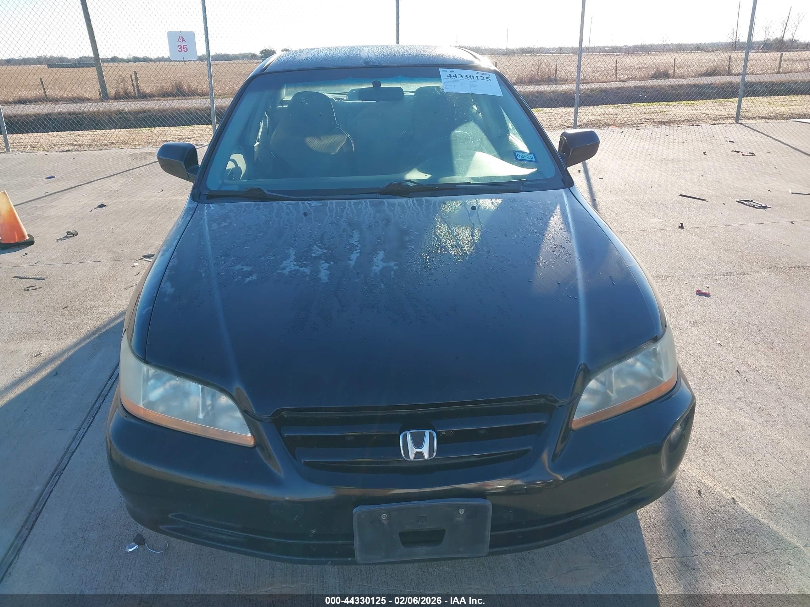 HONDA ACCORD image 6