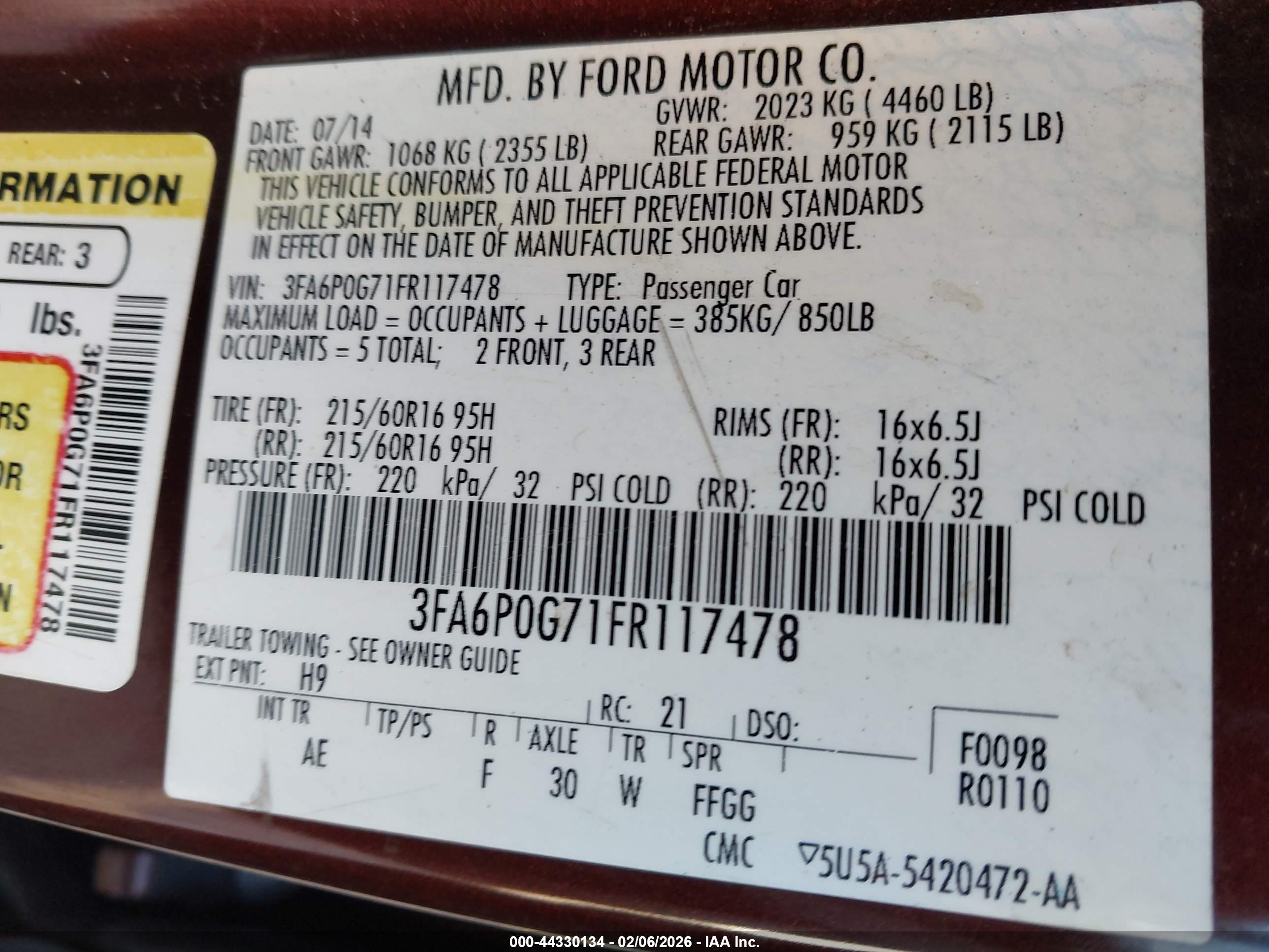 FORD FUSION image 9