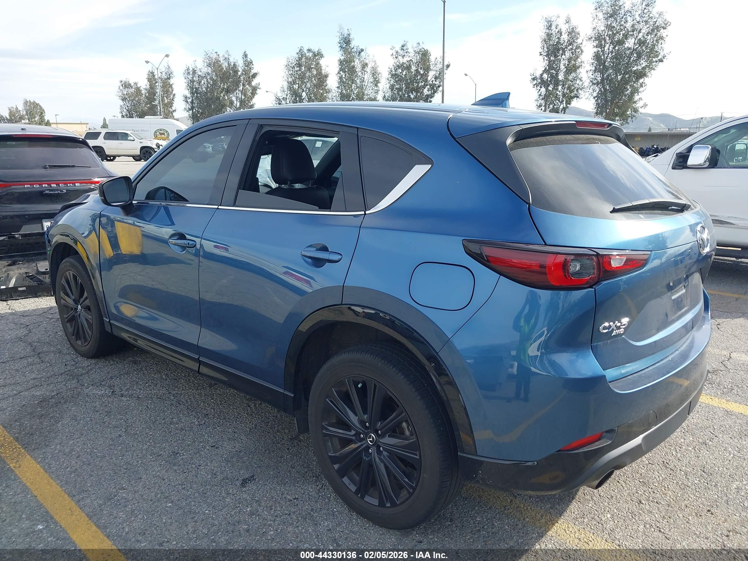 MAZDA CX-5 image 3