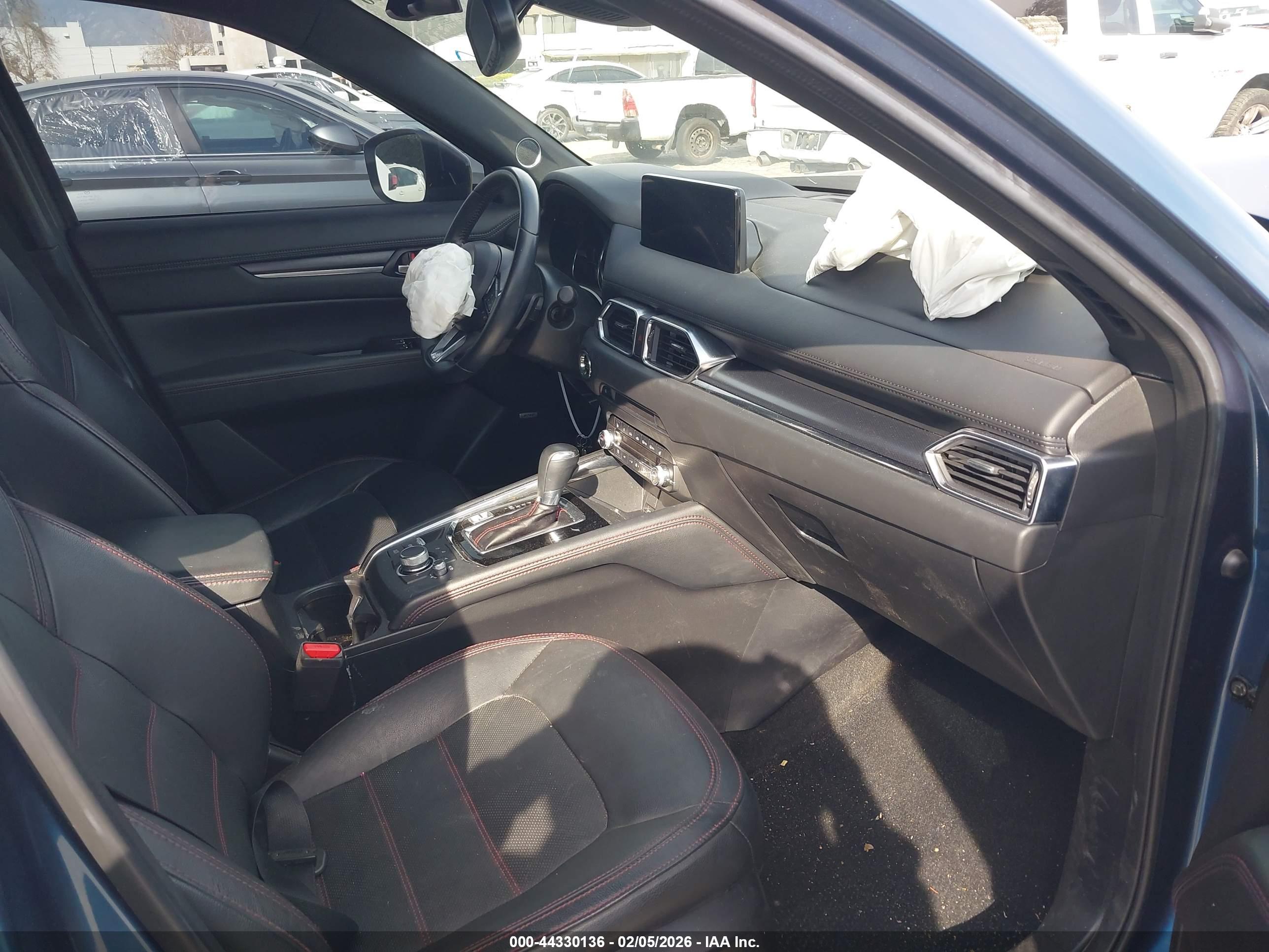 MAZDA CX-5 image 5