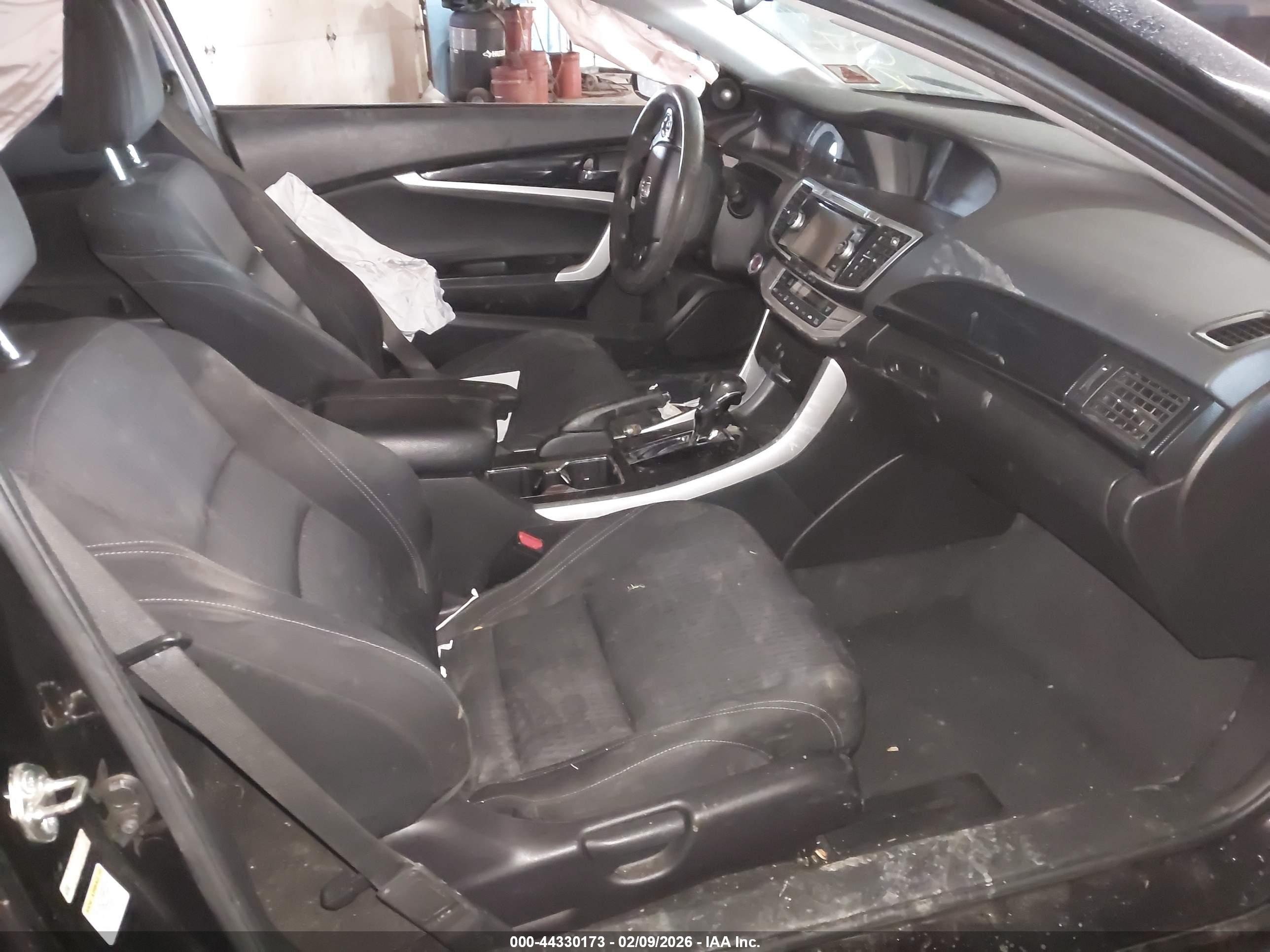 HONDA ACCORD image 5