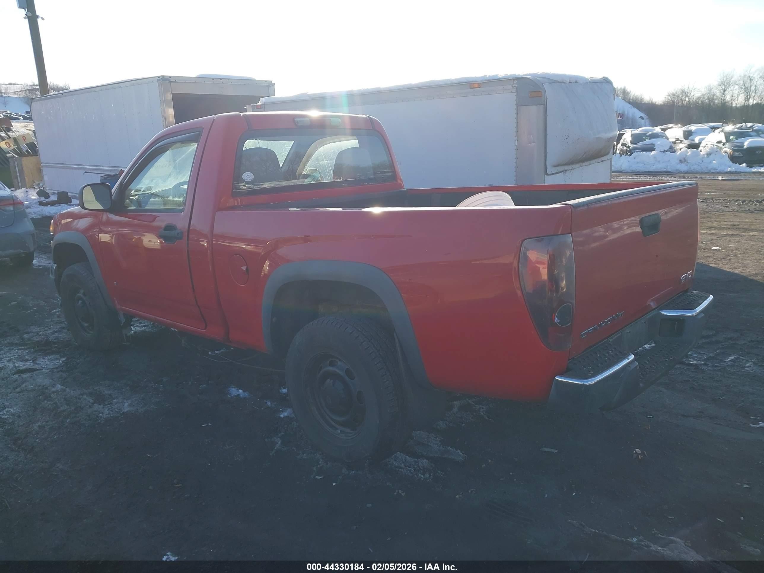 GMC CANYON image 3