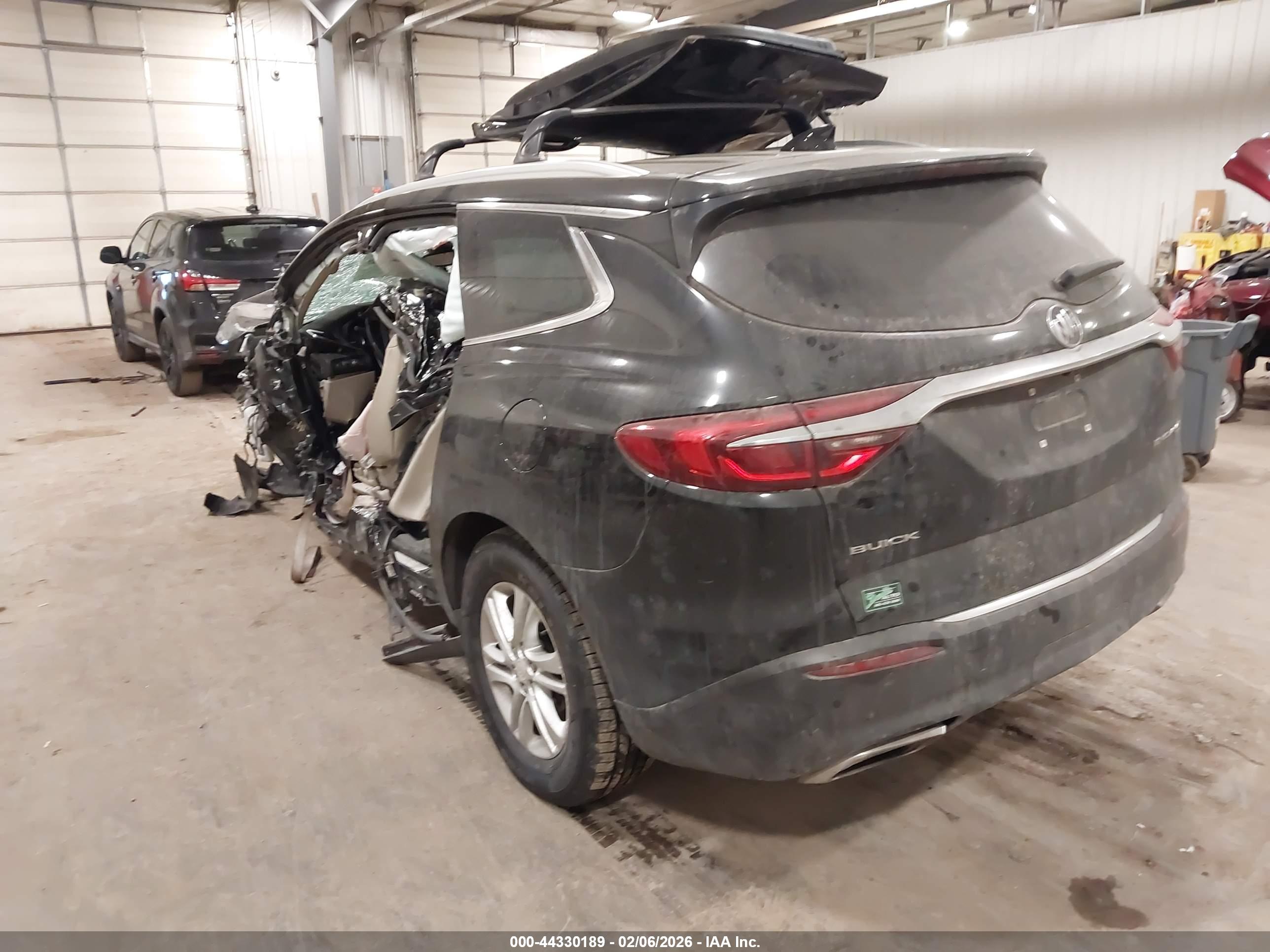 BUICK ENCLAVE image 3