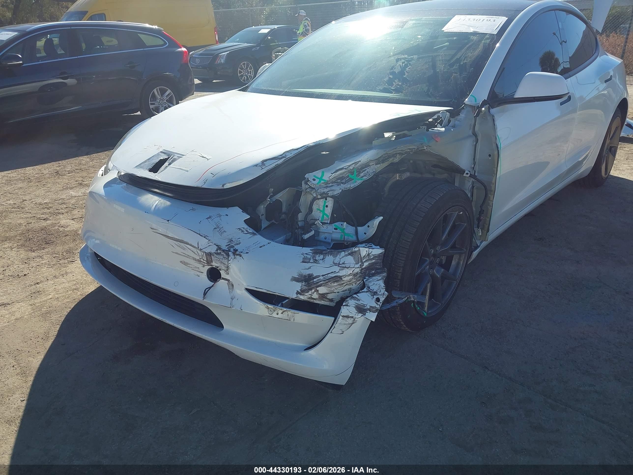 TESLA MODEL image 6