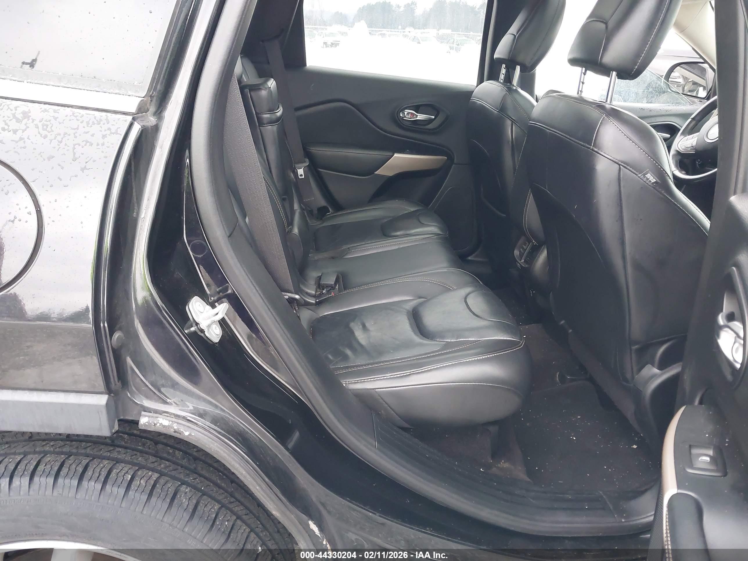 JEEP CHEROKEE image 8