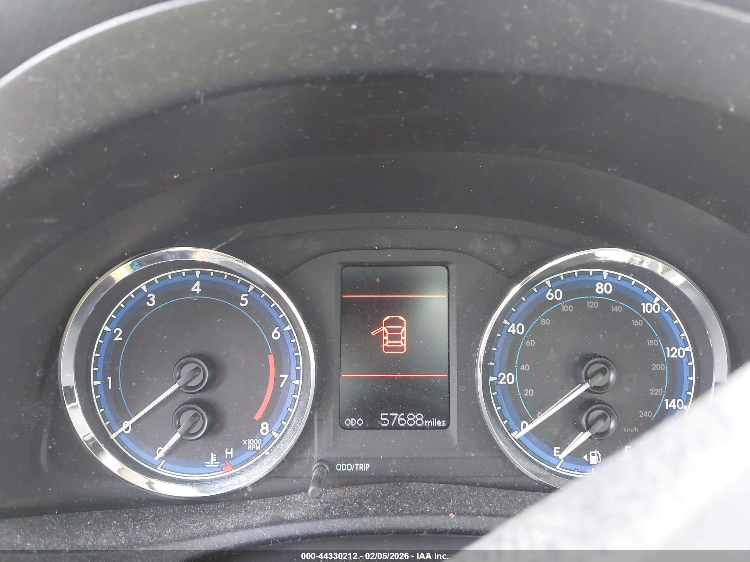 TOYOTA COROLLA image 7