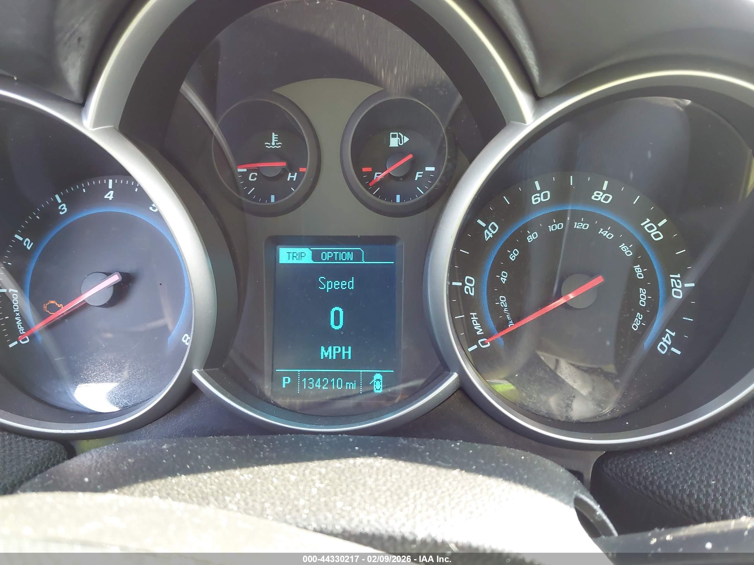 CHEVROLET CRUZE image 7