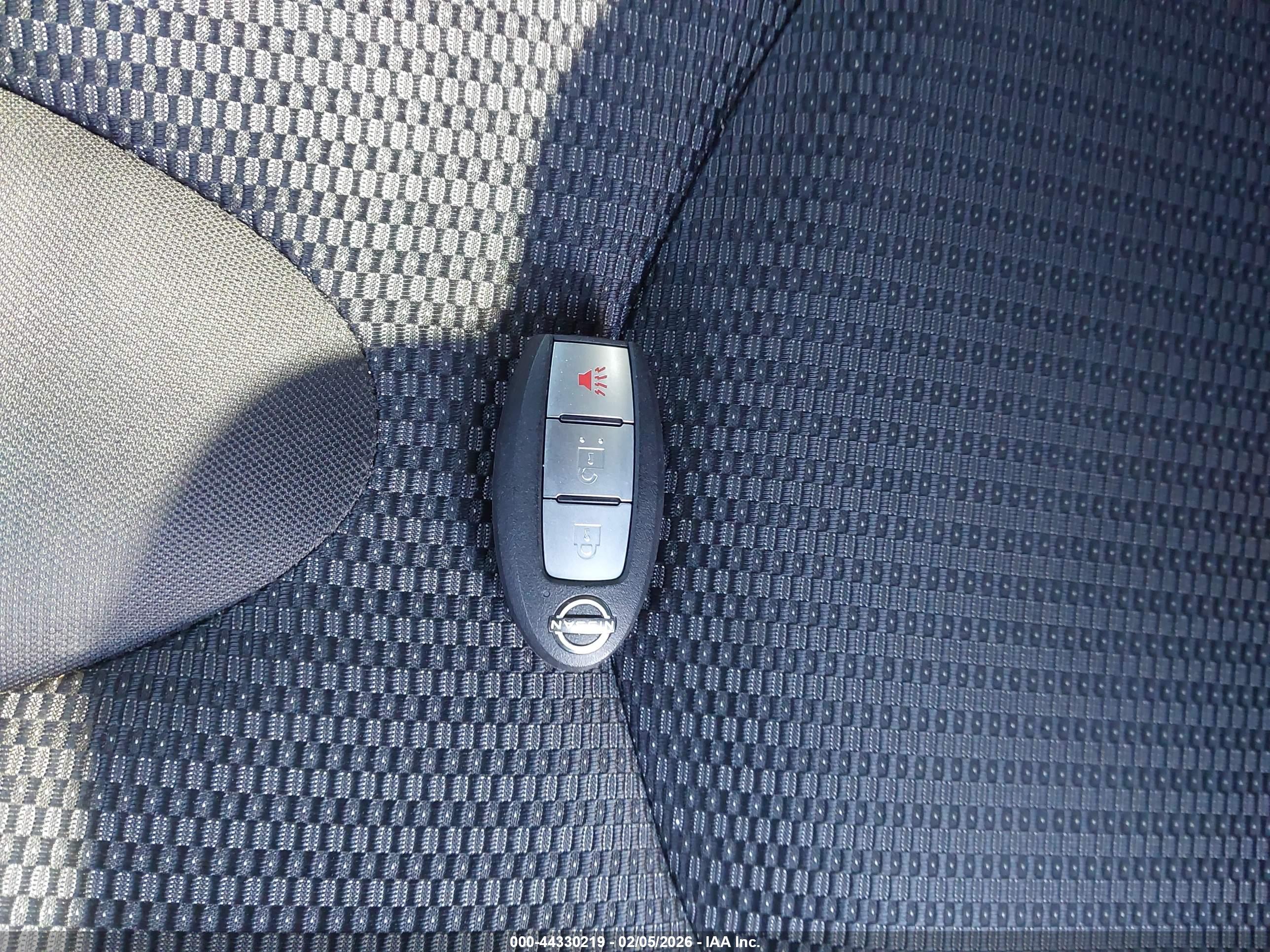 NISSAN Z image 11