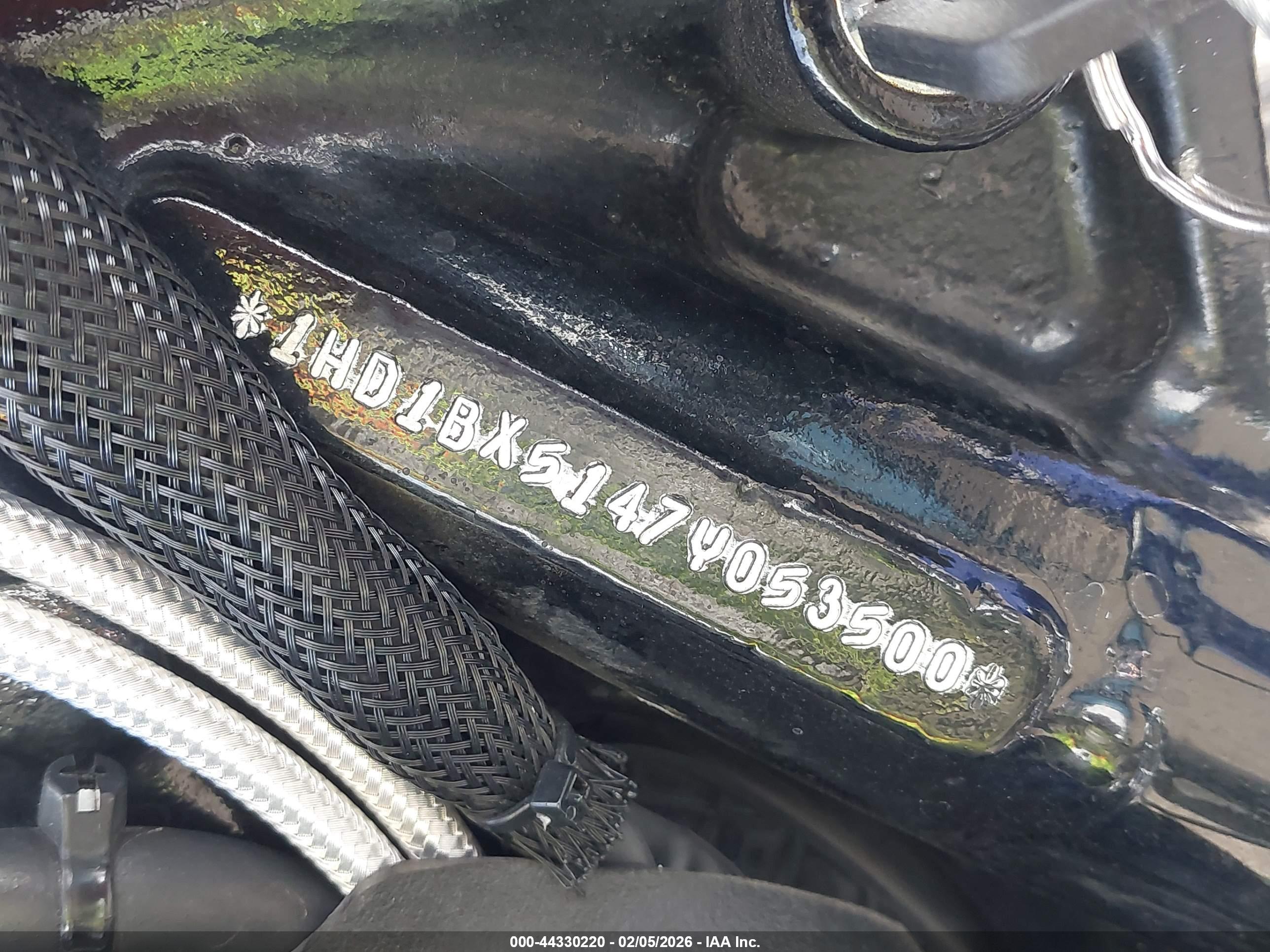 HARLEY-DAVIDSON FLSTF image 10