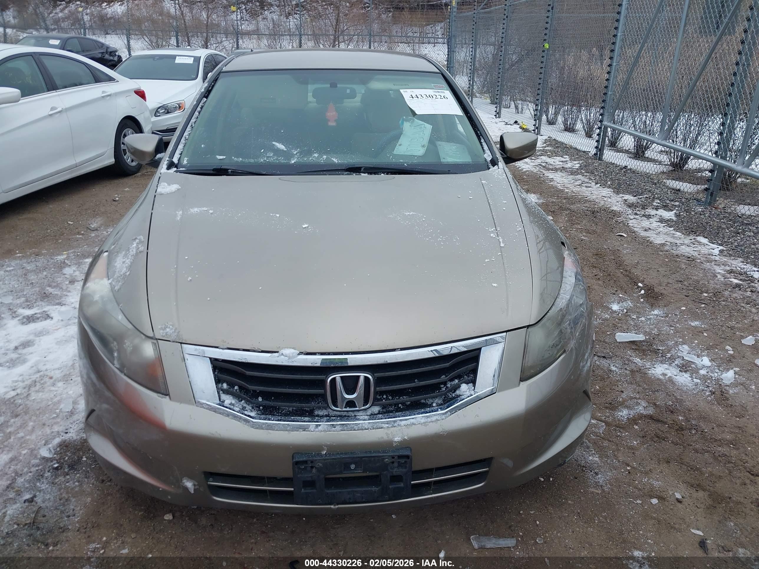 HONDA ACCORD image 6