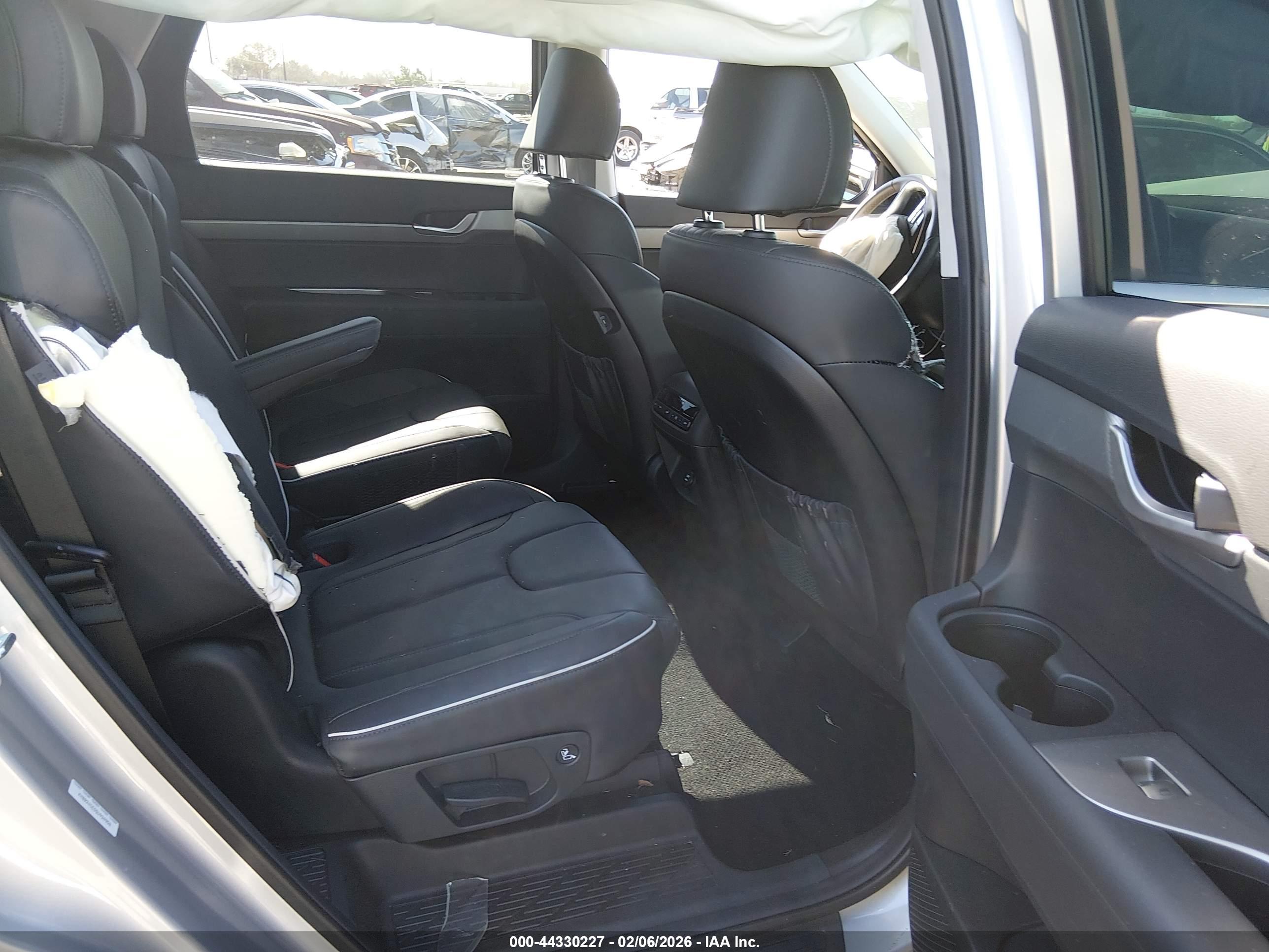 HYUNDAI PALISADE image 8