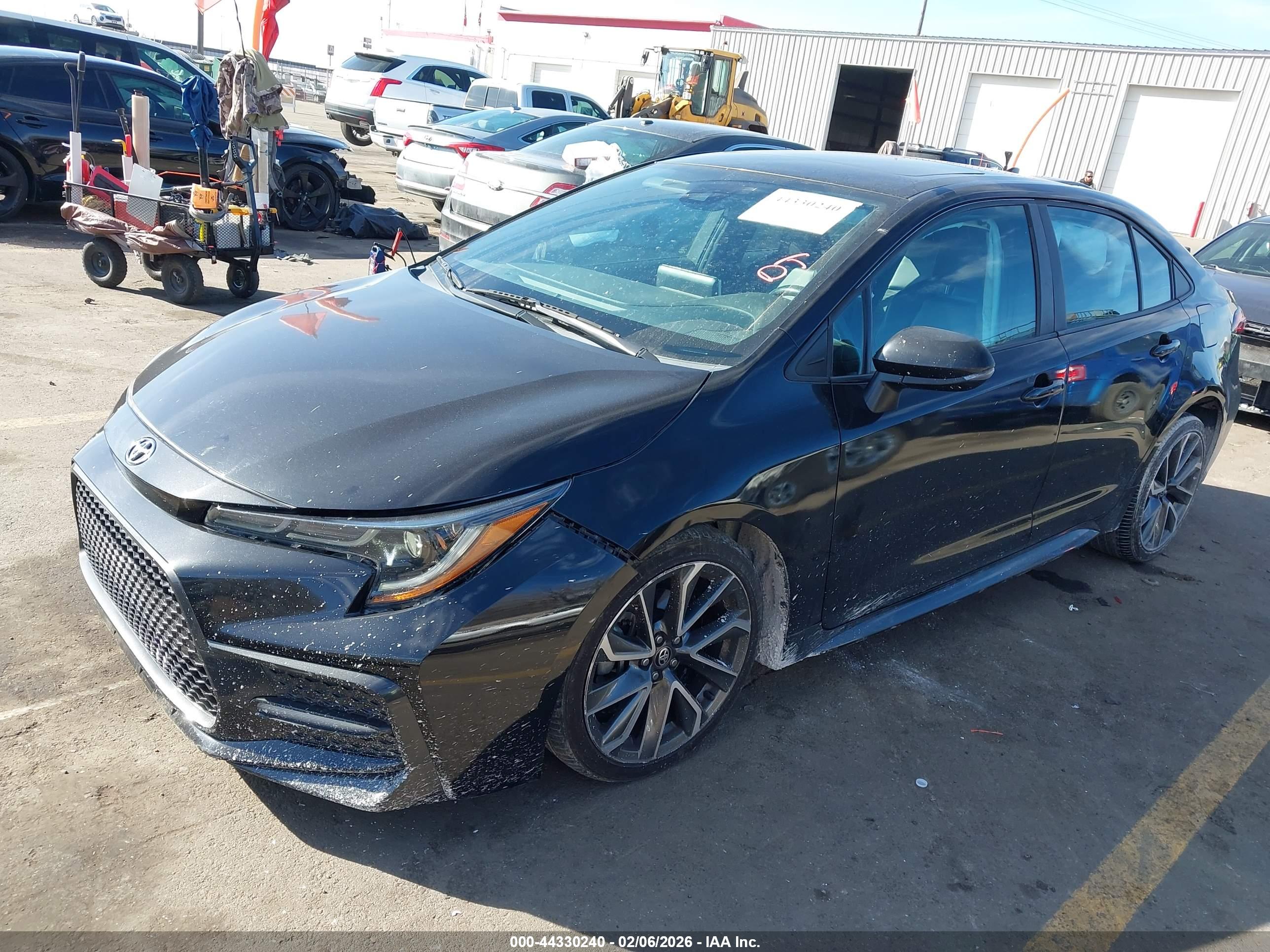 TOYOTA COROLLA image 2