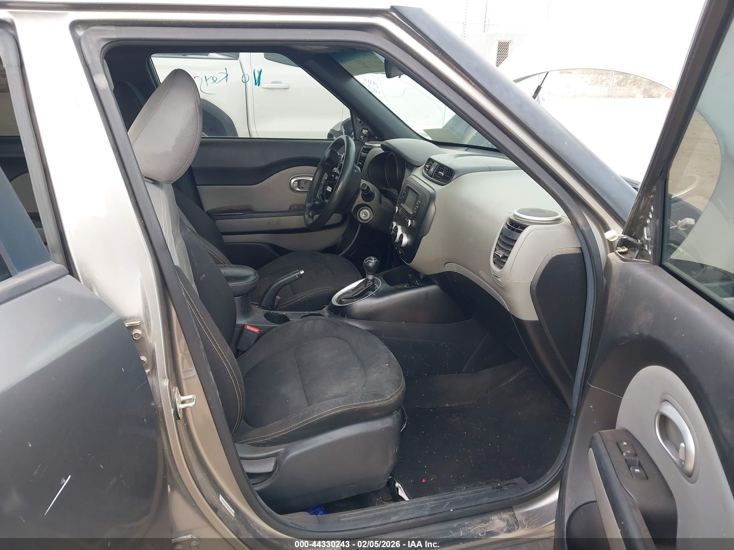 KIA SOUL image 5
