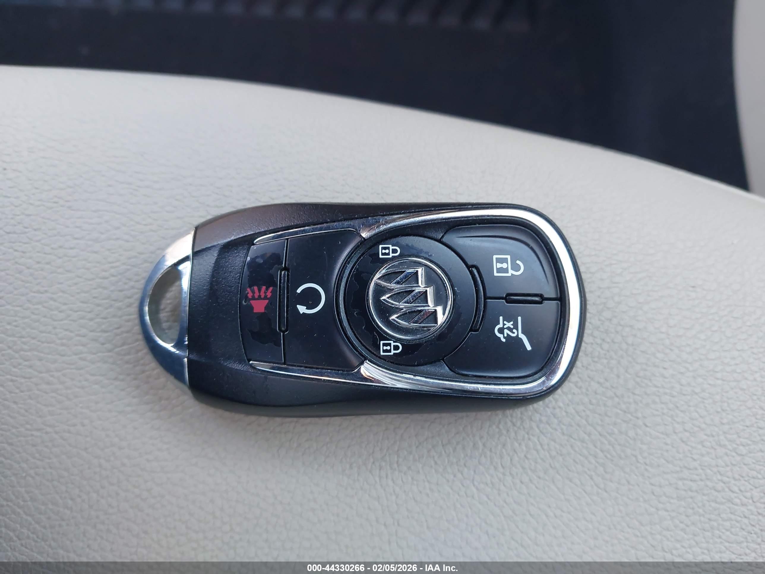 BUICK REGAL image 11