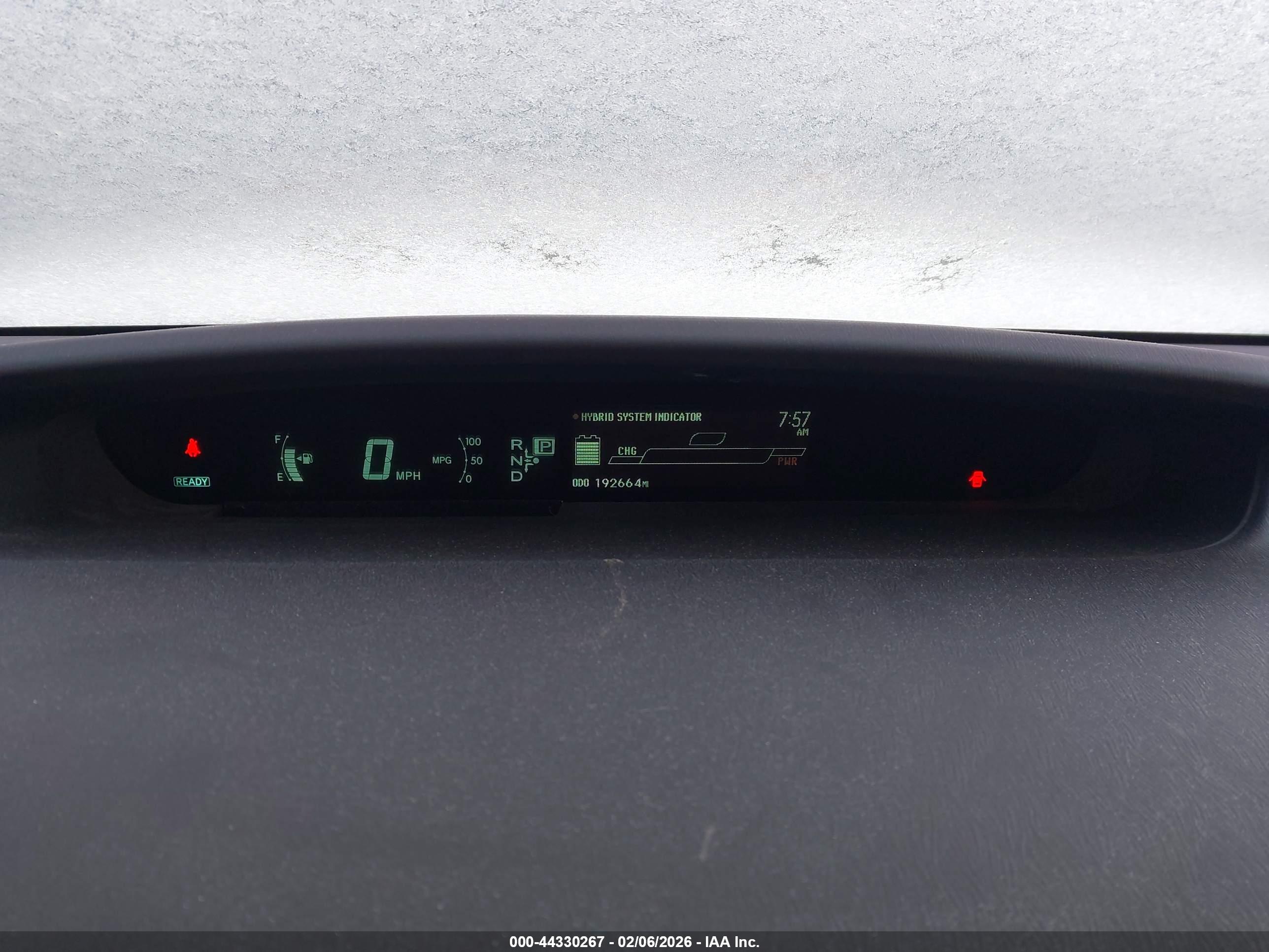 TOYOTA PRIUS image 7