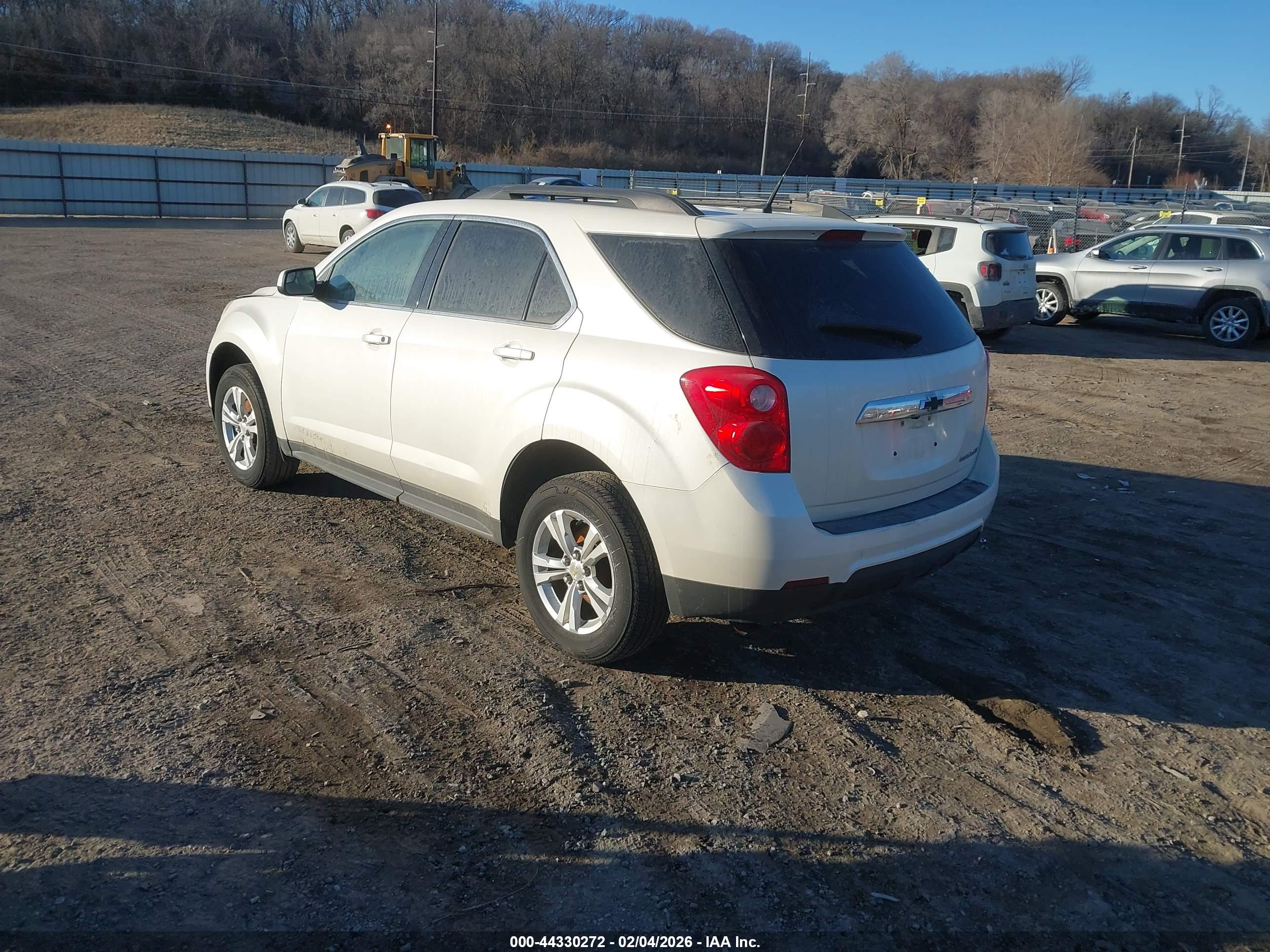 CHEVROLET EQUINOX image 3