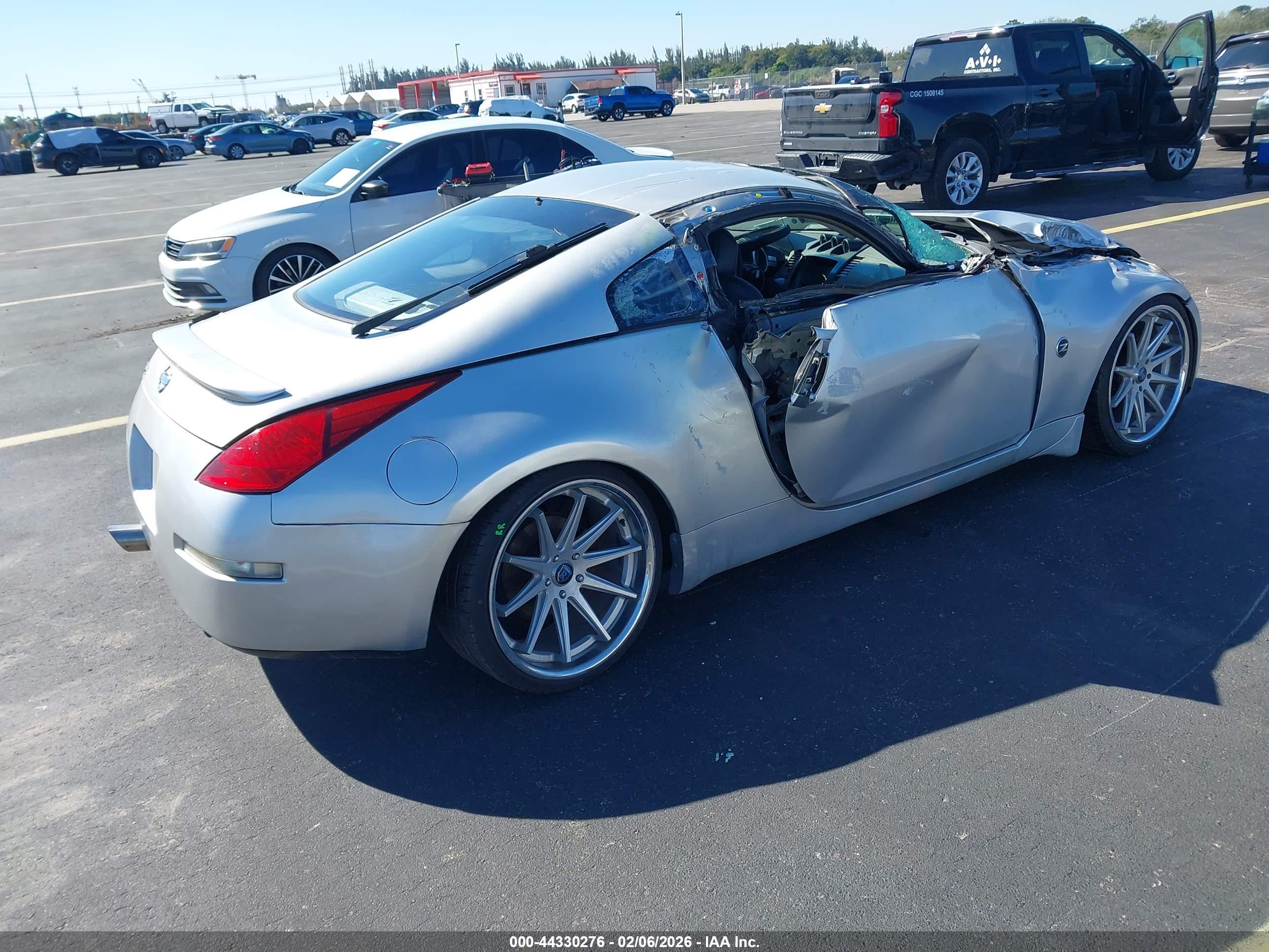 NISSAN 350Z image 4