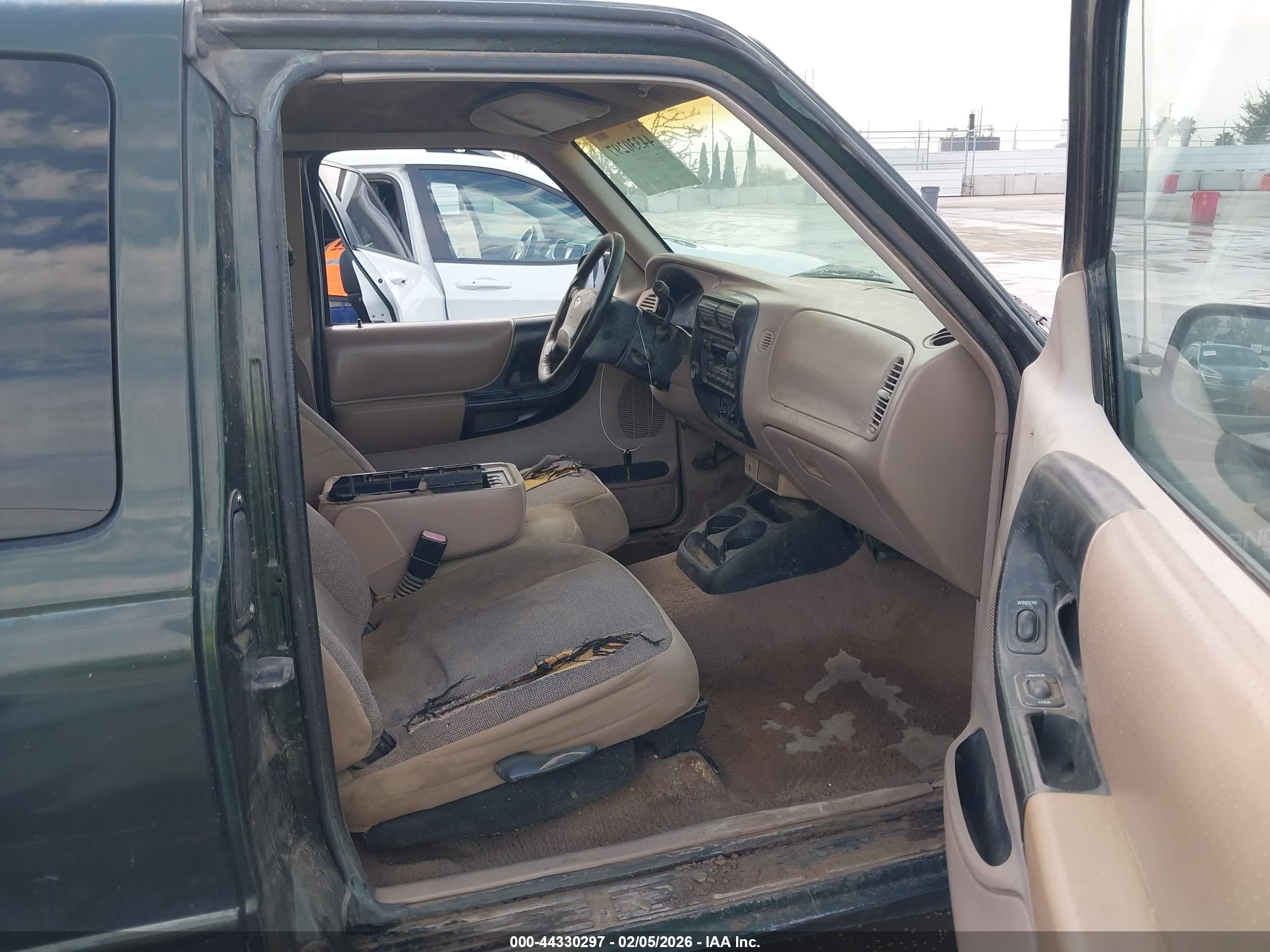 FORD RANGER image 5