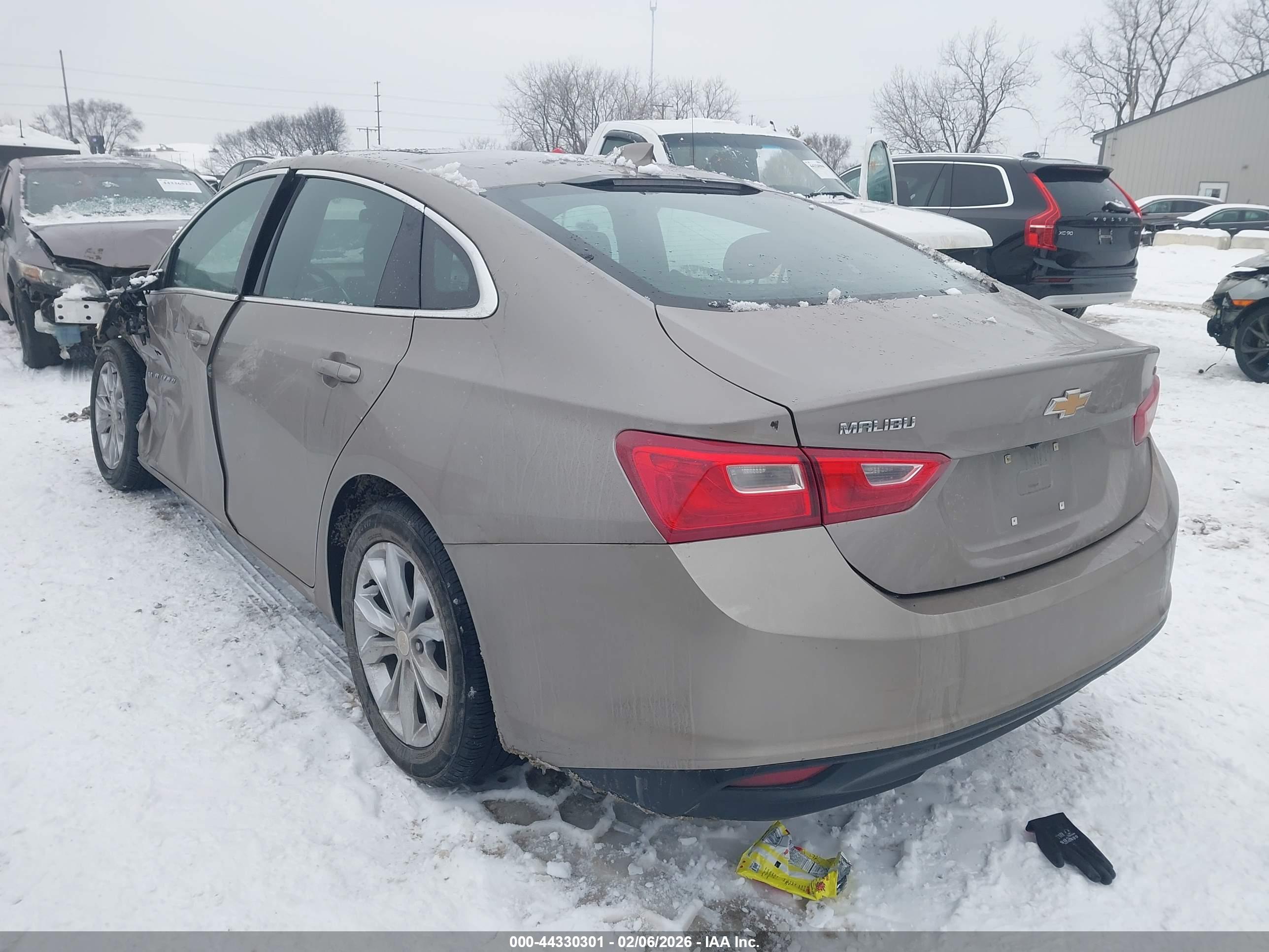CHEVROLET MALIBU image 3