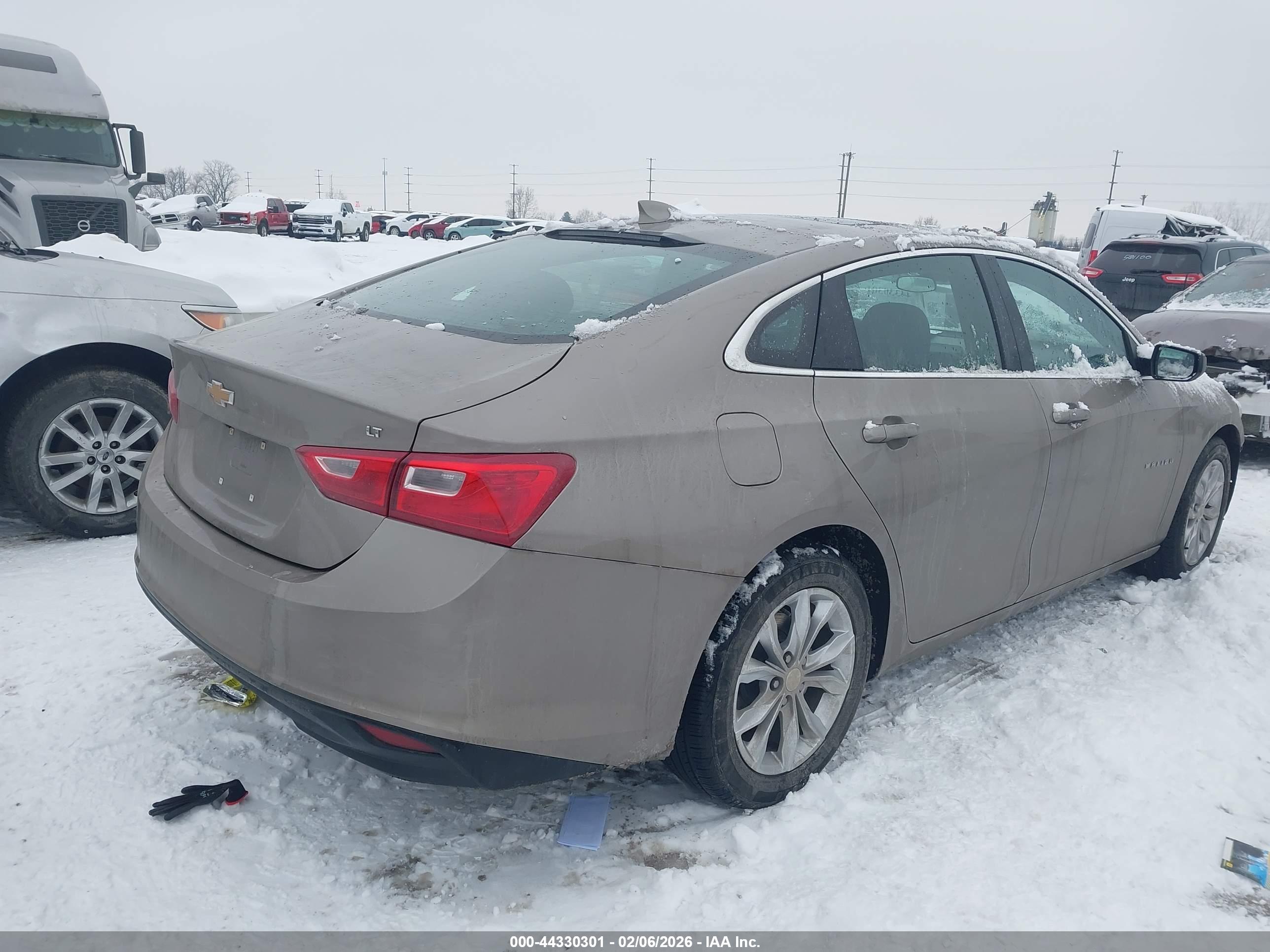 CHEVROLET MALIBU image 4