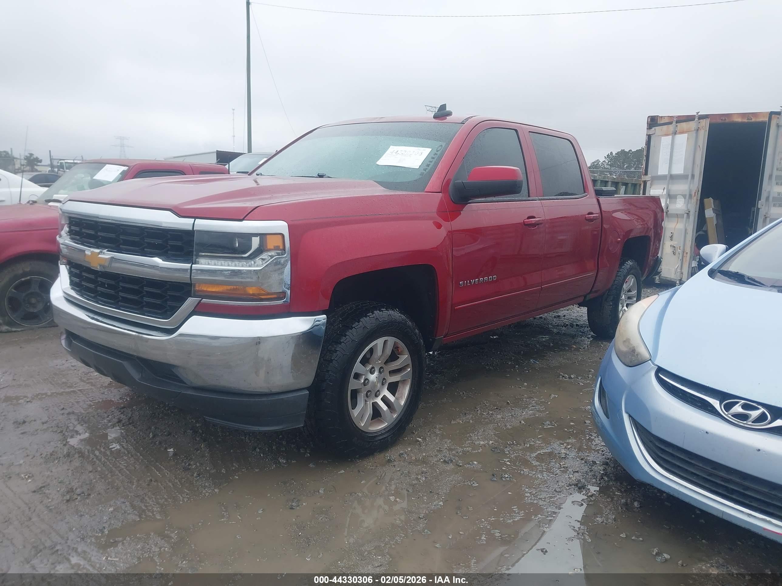 CHEVROLET SILVERADO image 2