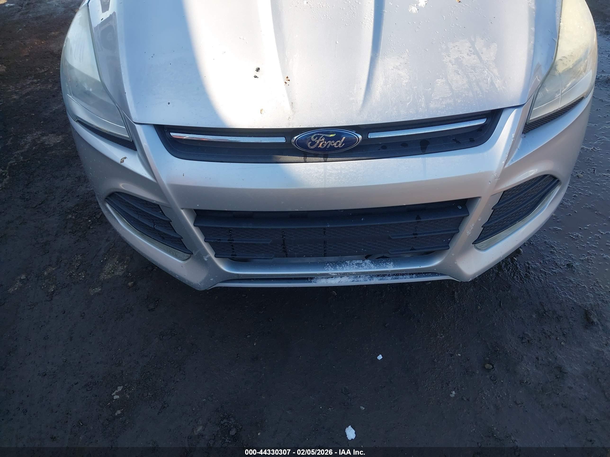 FORD ESCAPE image 6