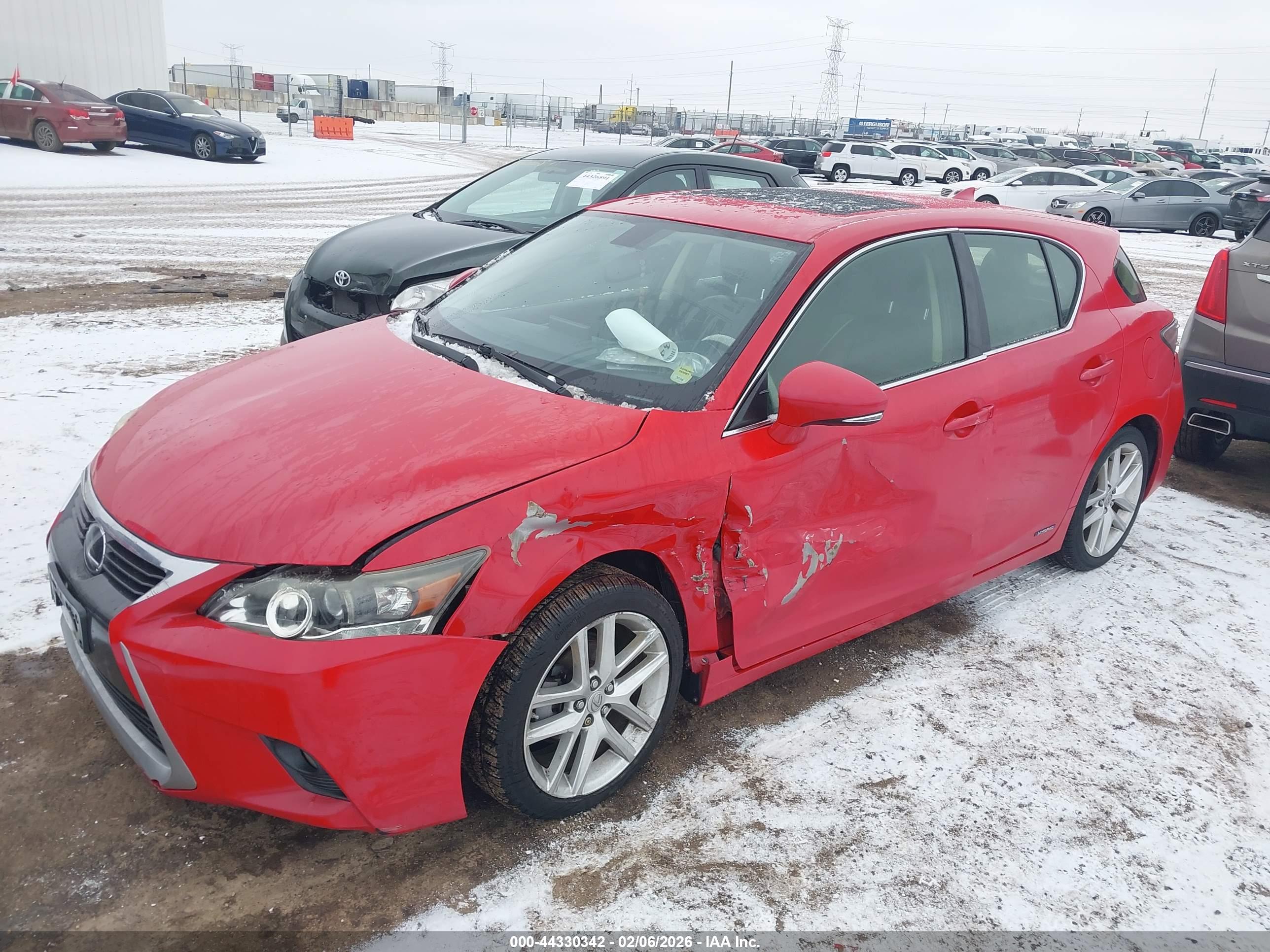 LEXUS CT image 2