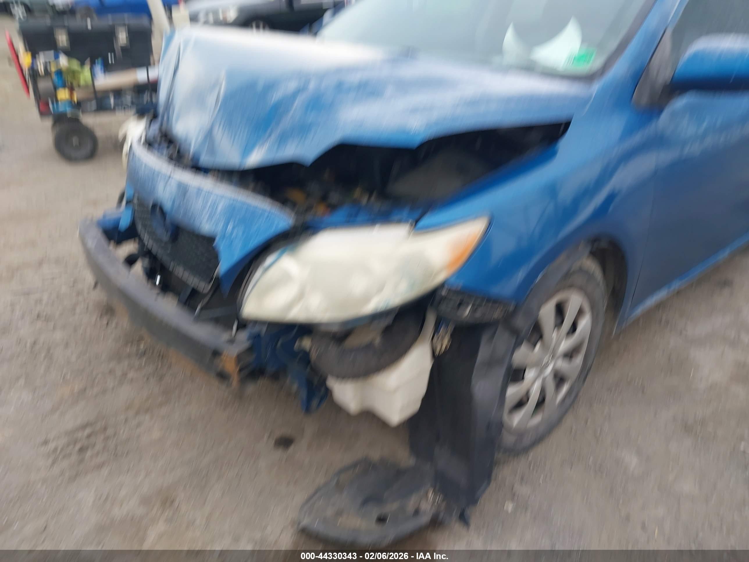 TOYOTA COROLLA image 6