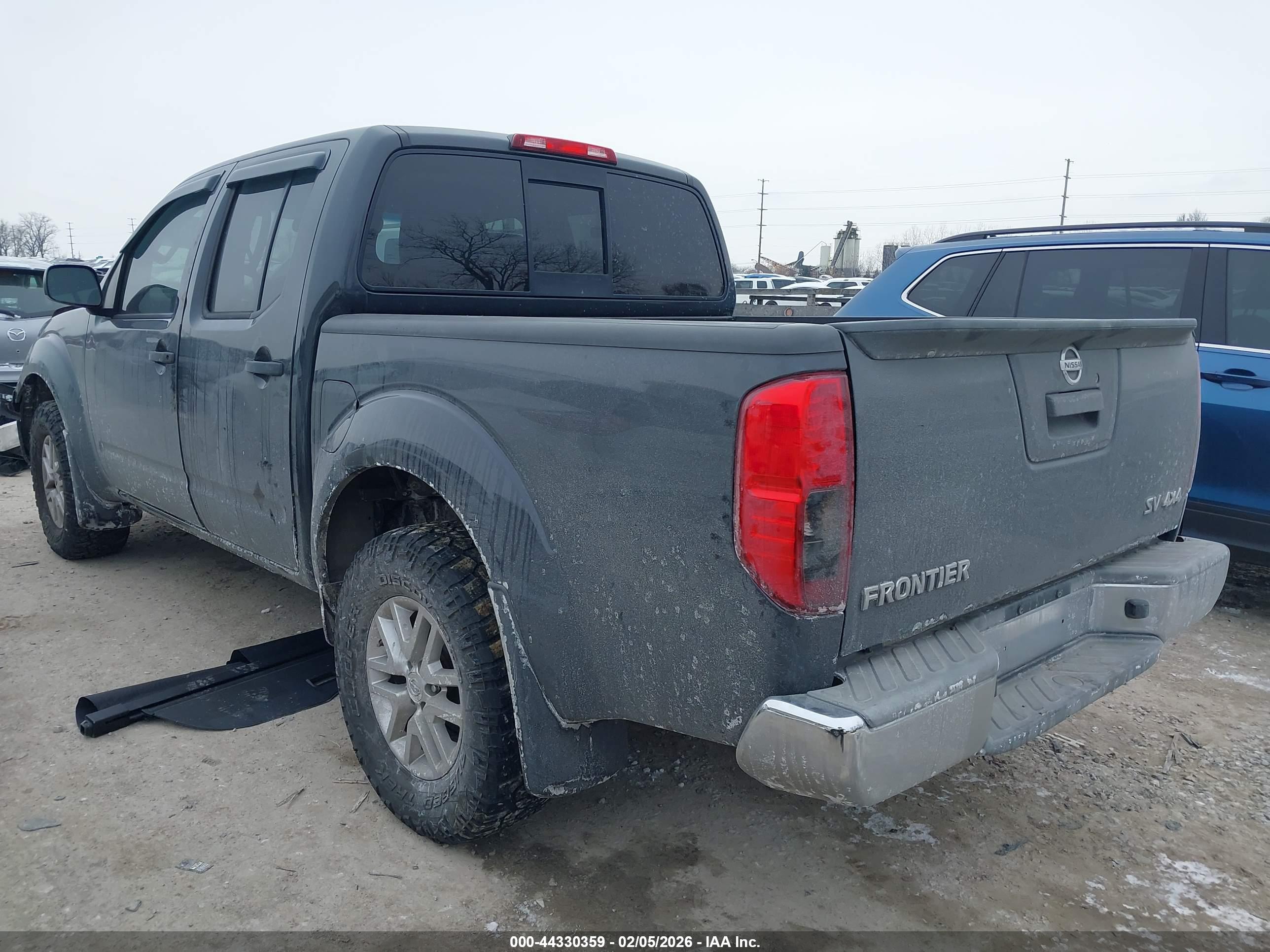 NISSAN FRONTIER image 3