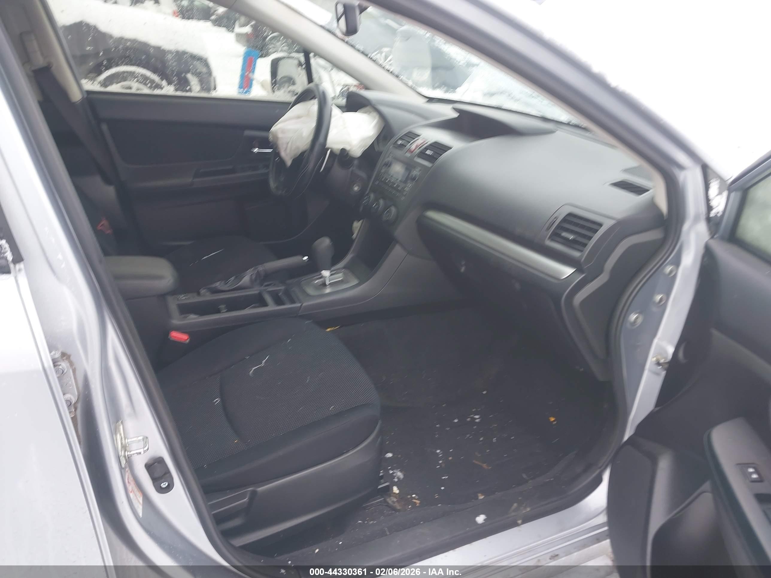 SUBARU IMPREZA image 5