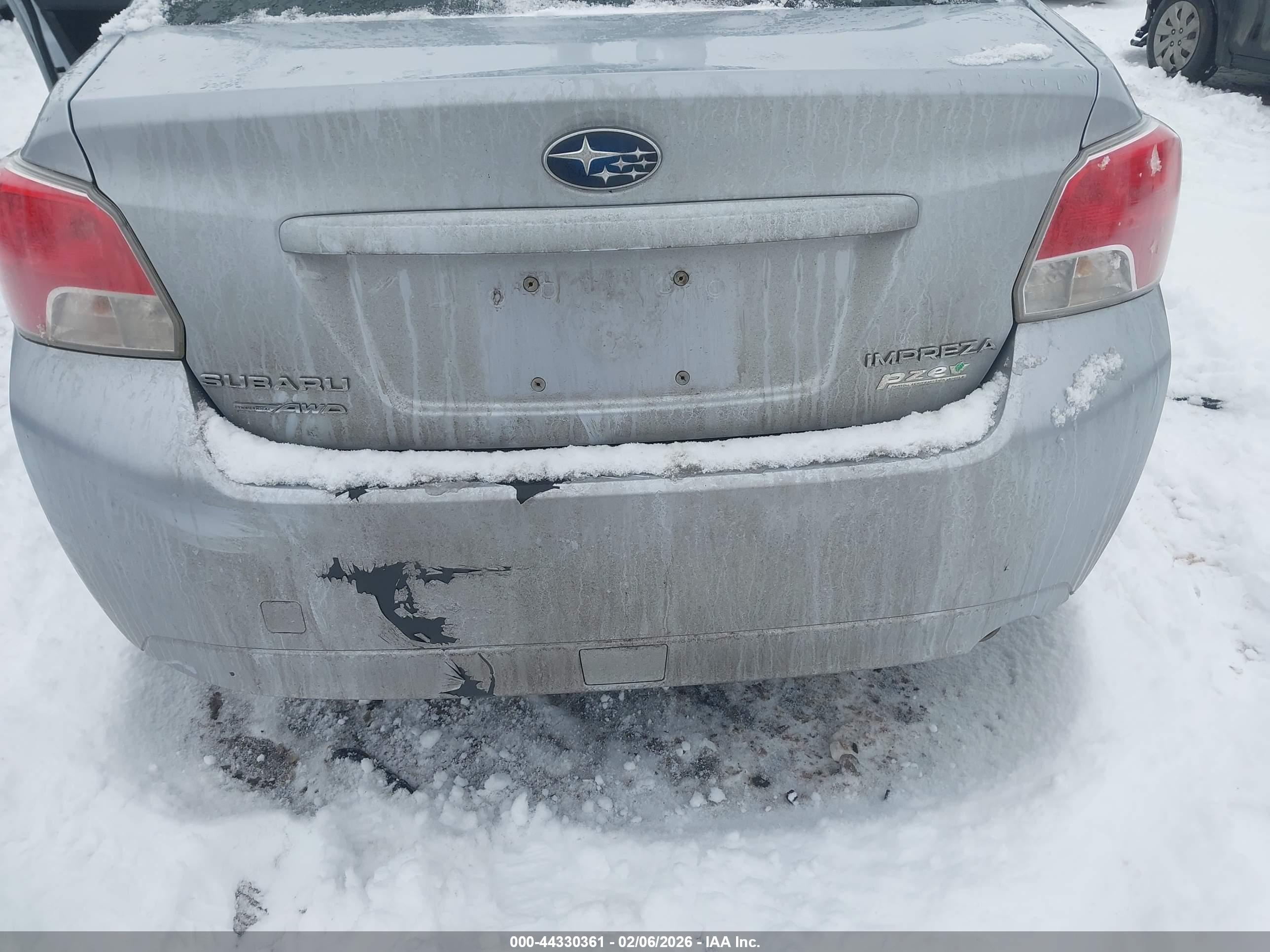 SUBARU IMPREZA image 6
