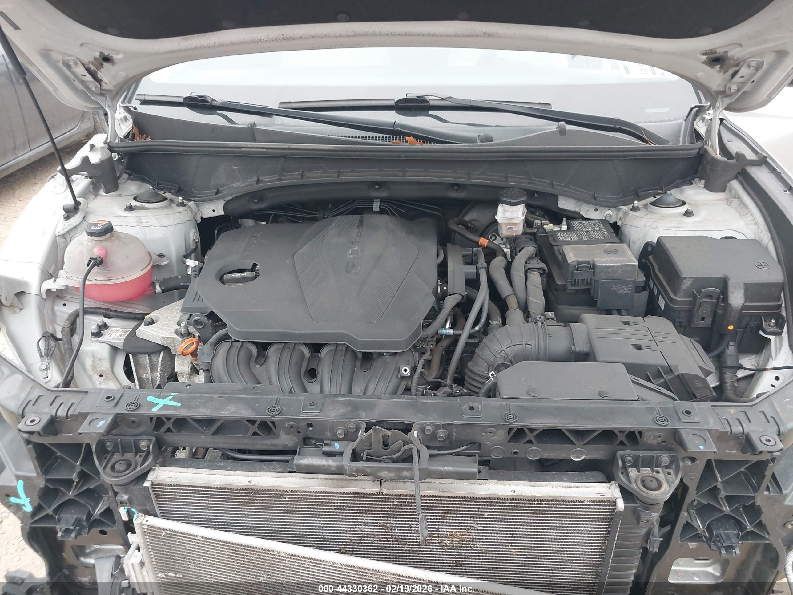 HYUNDAI TUCSON image 10