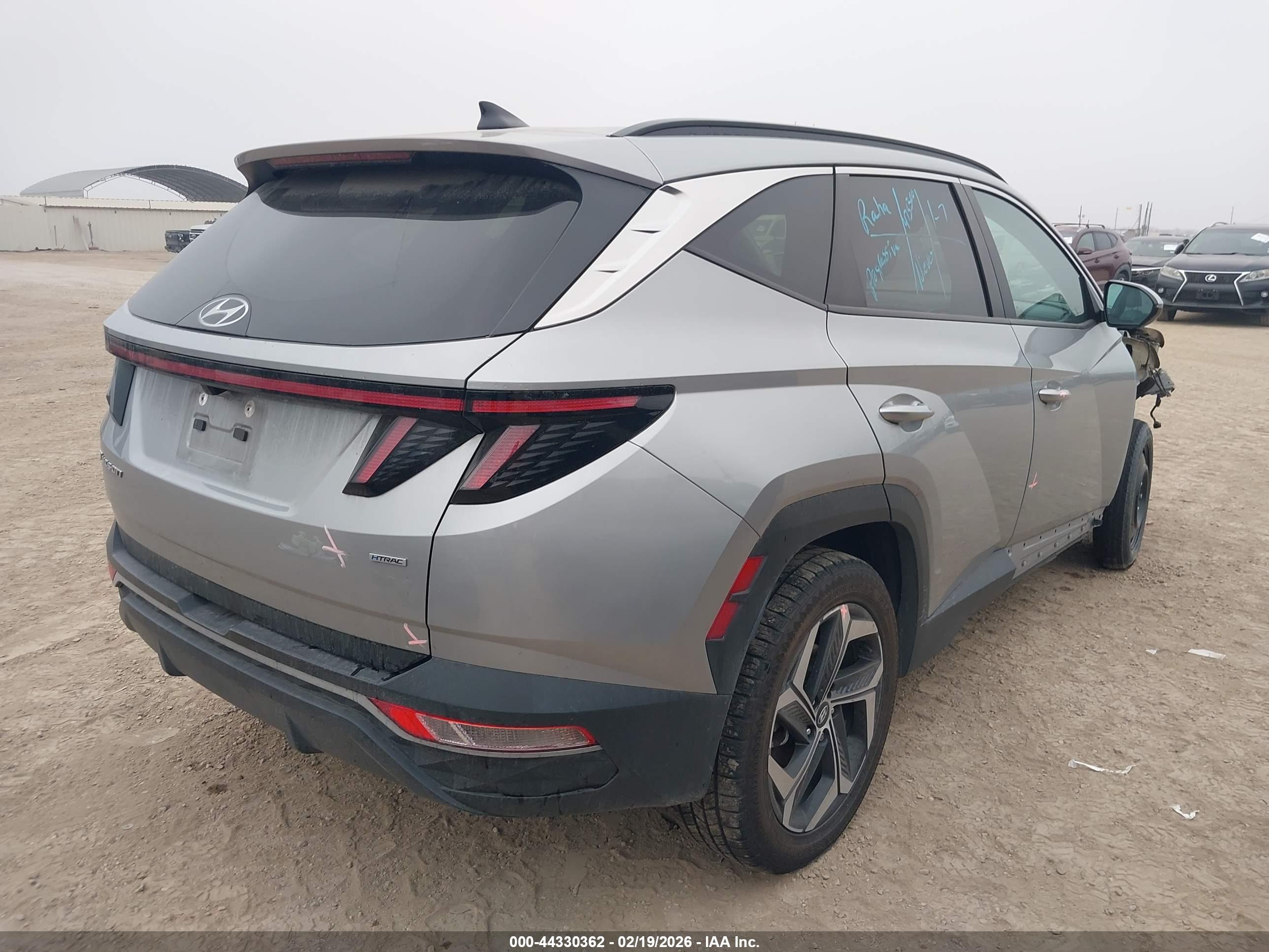HYUNDAI TUCSON image 4