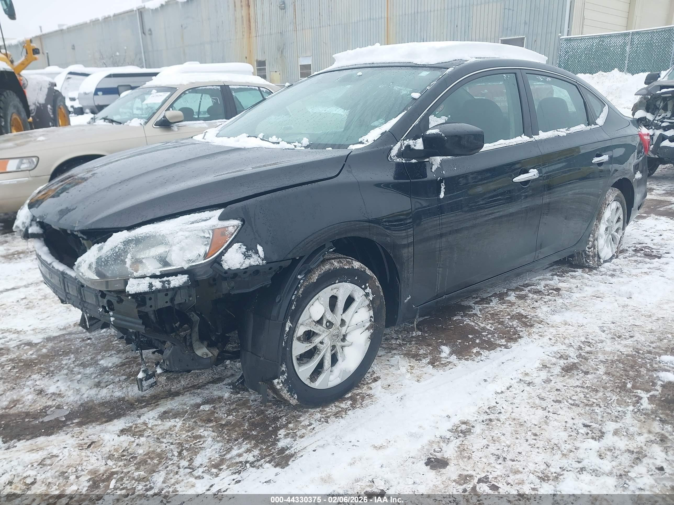 NISSAN SENTRA image 2