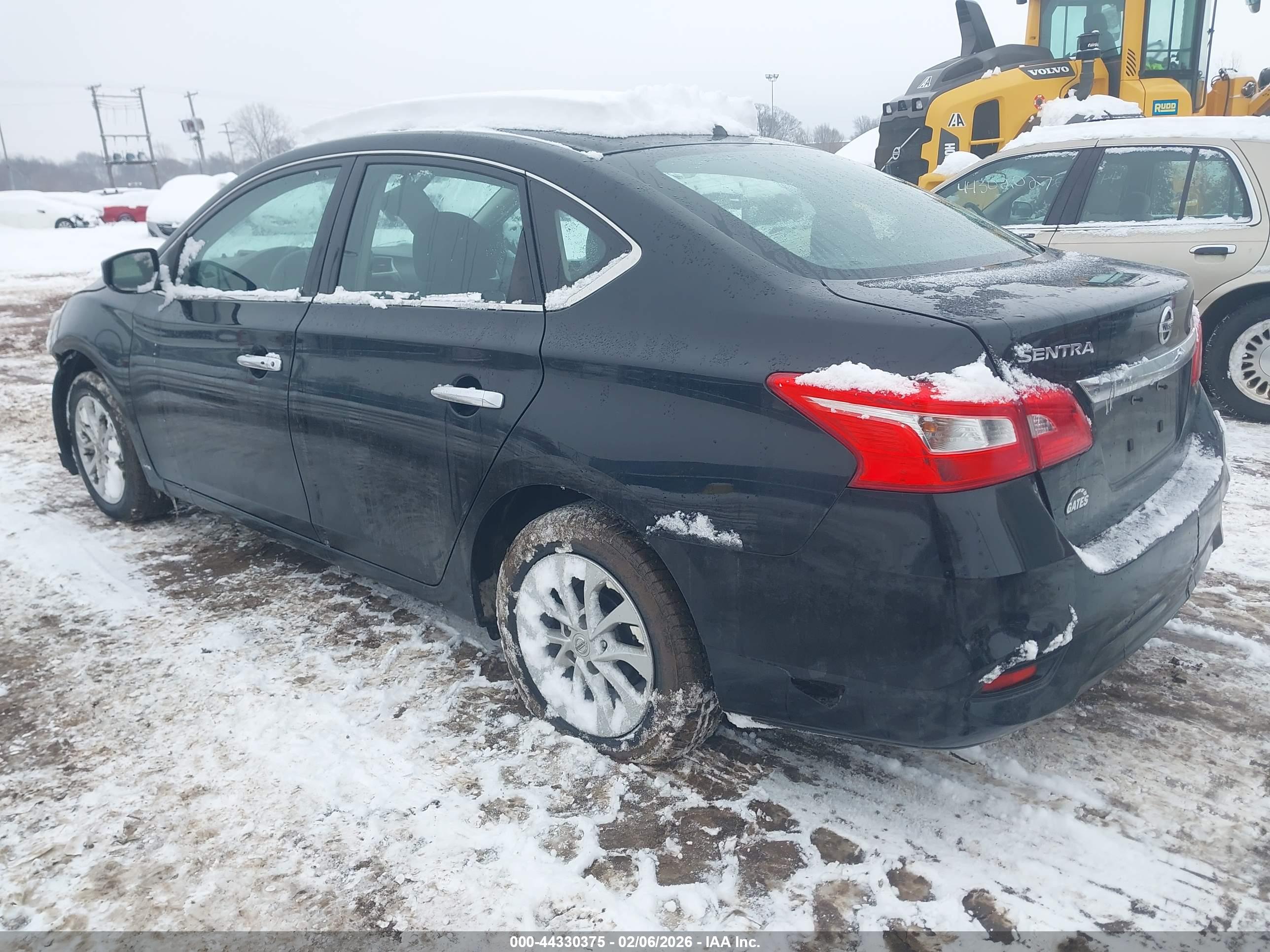 NISSAN SENTRA image 3