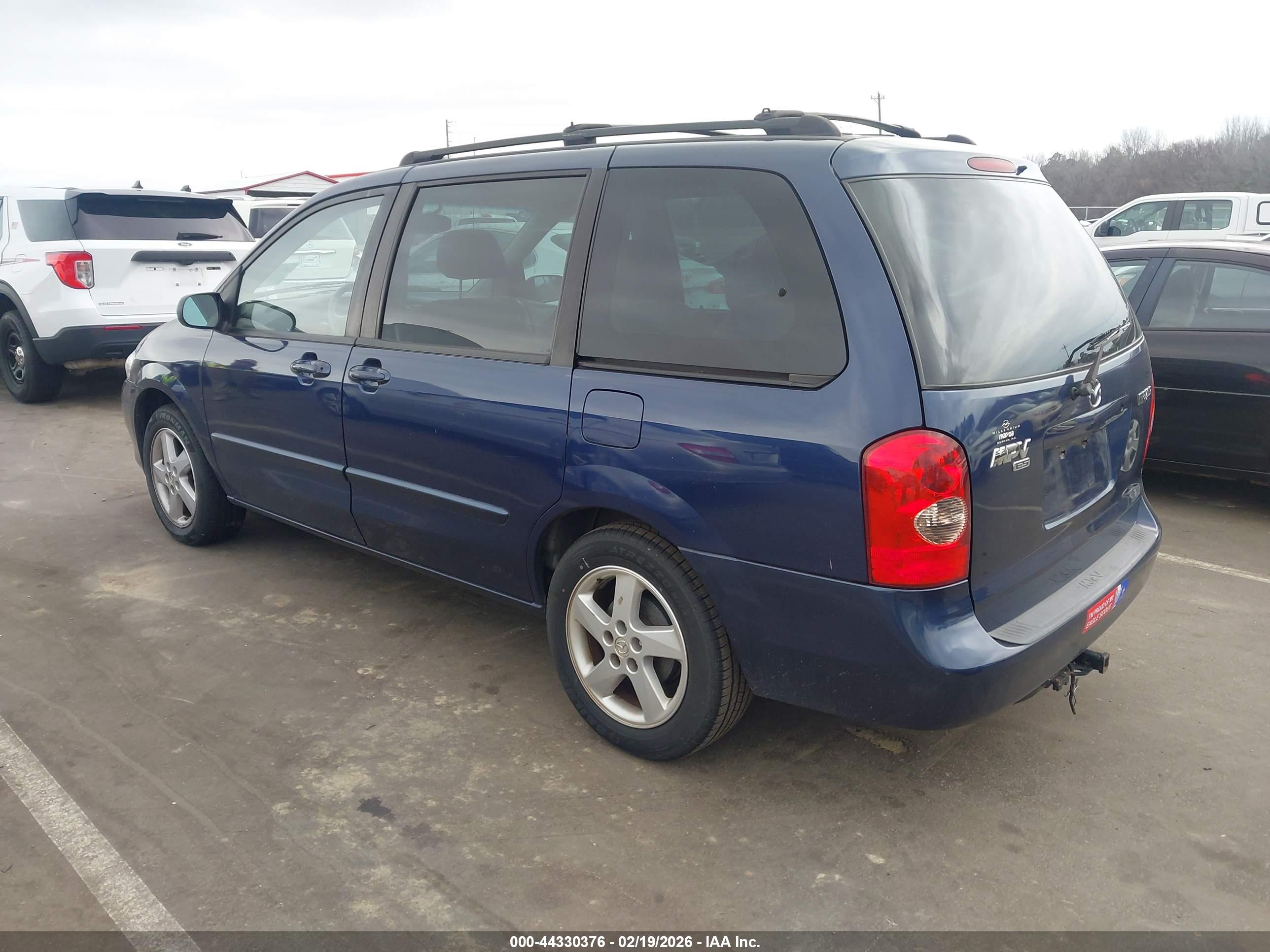 MAZDA MPV image 3