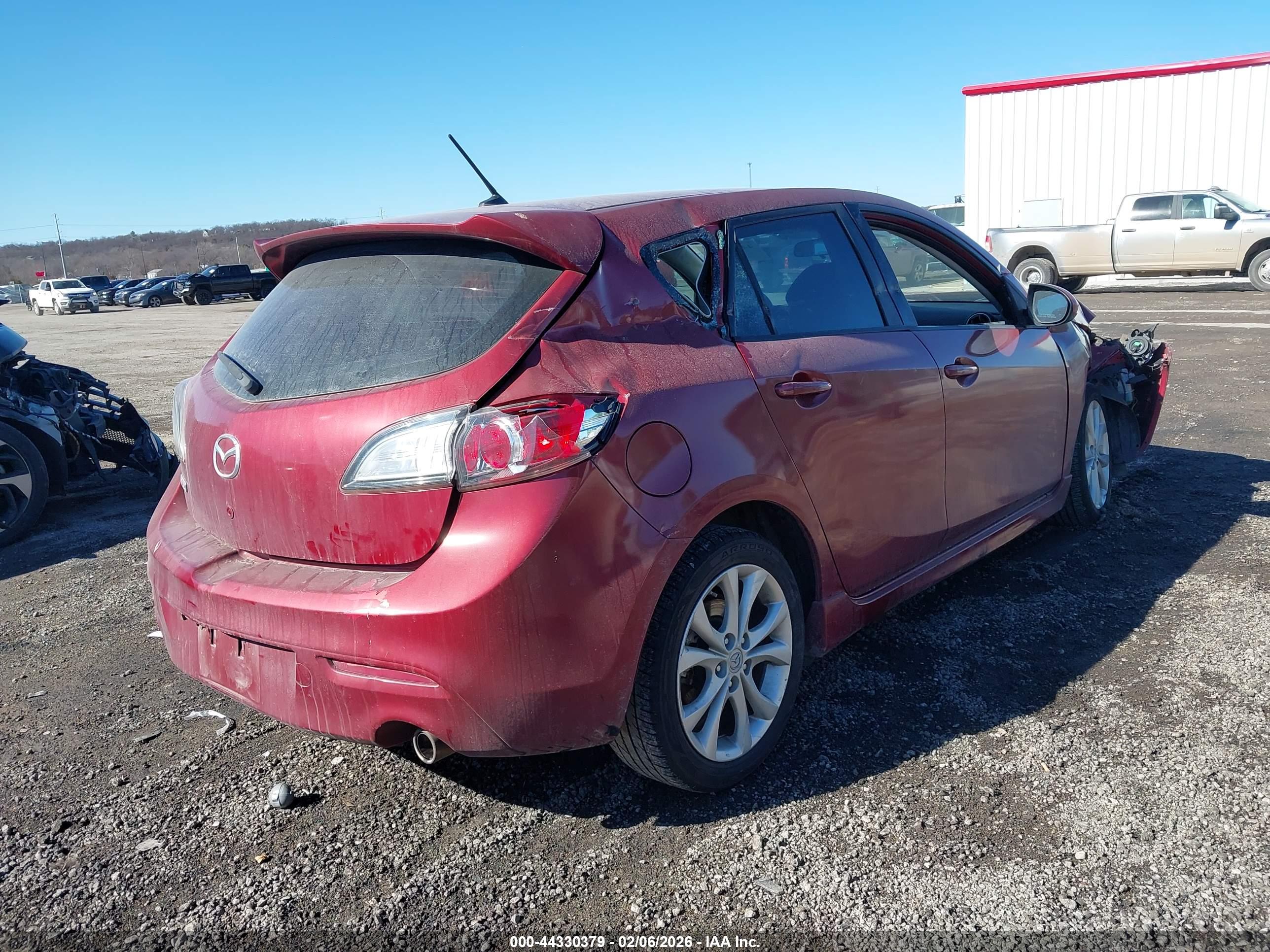 MAZDA MAZDA3 image 4