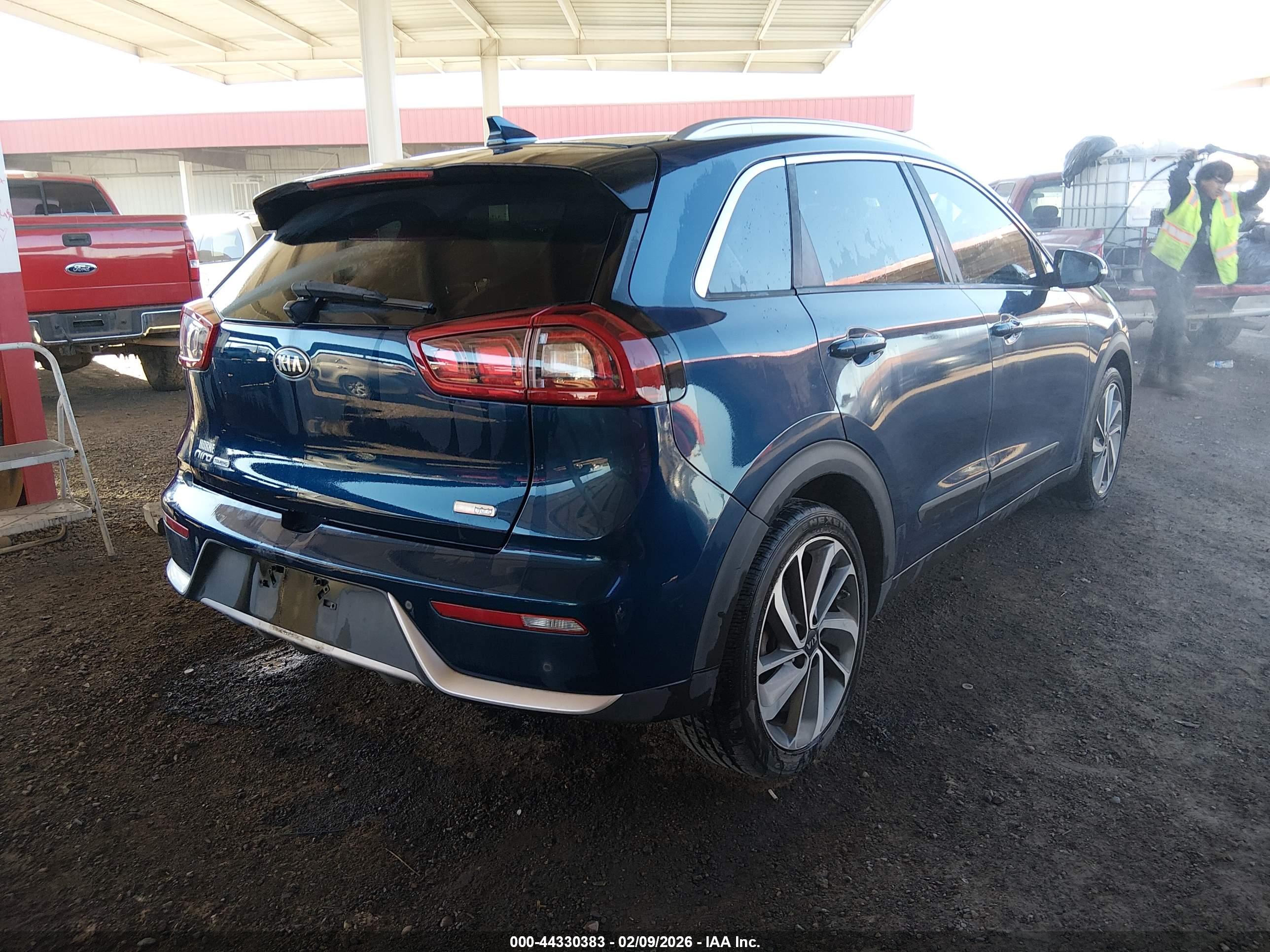 KIA NIRO image 4