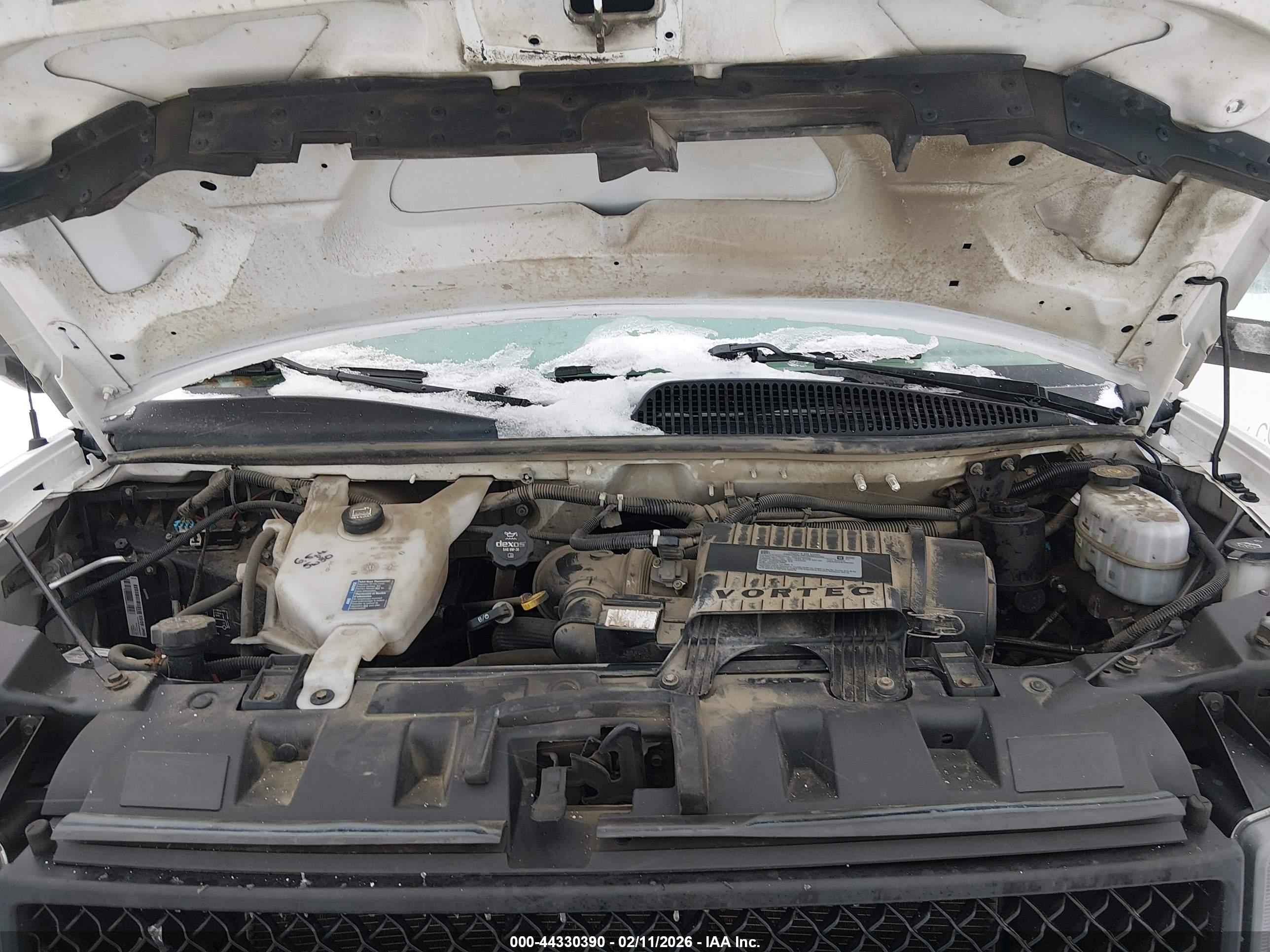 CHEVROLET EXPRESS image 10