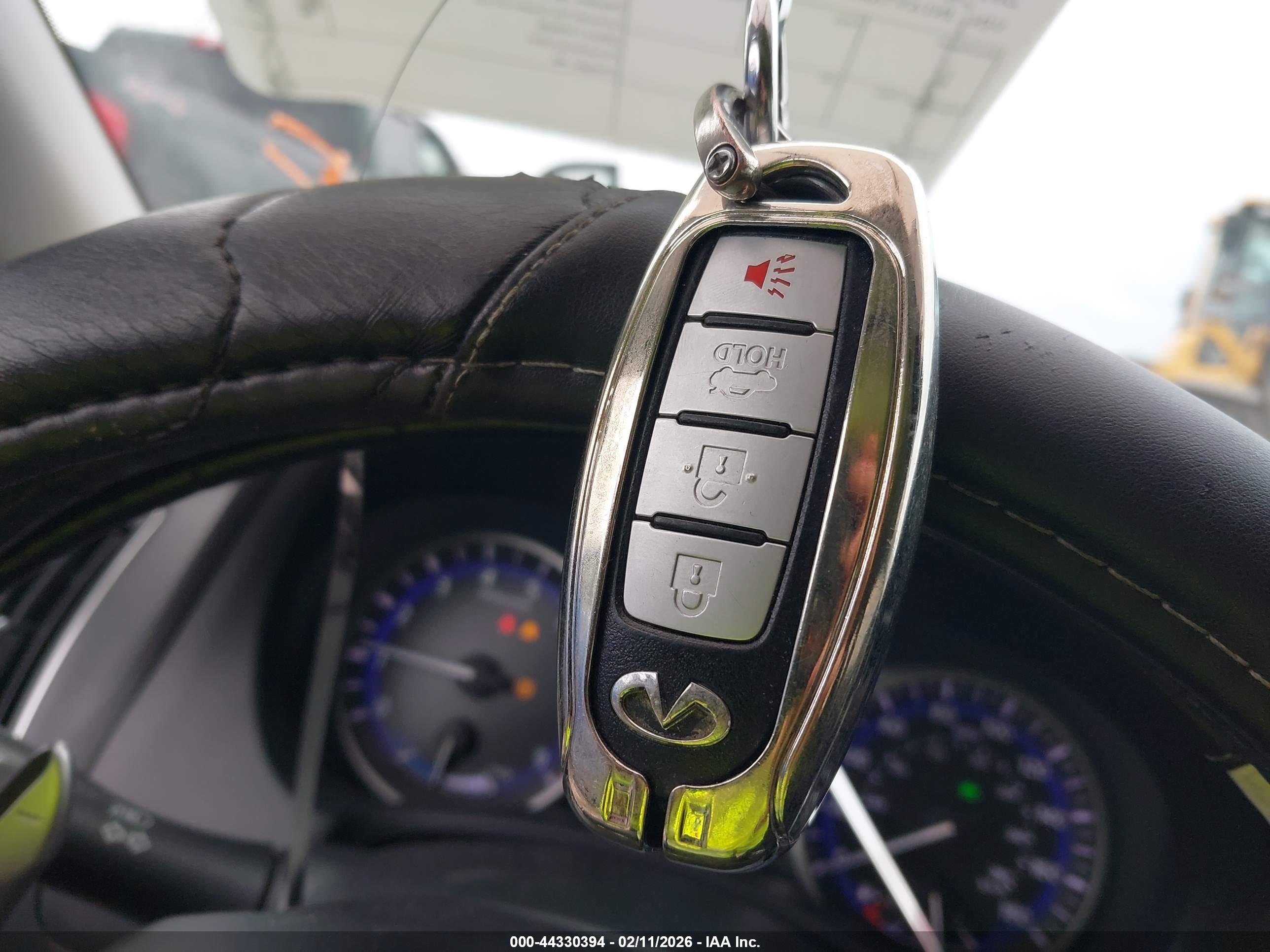 INFINITI Q50 image 11
