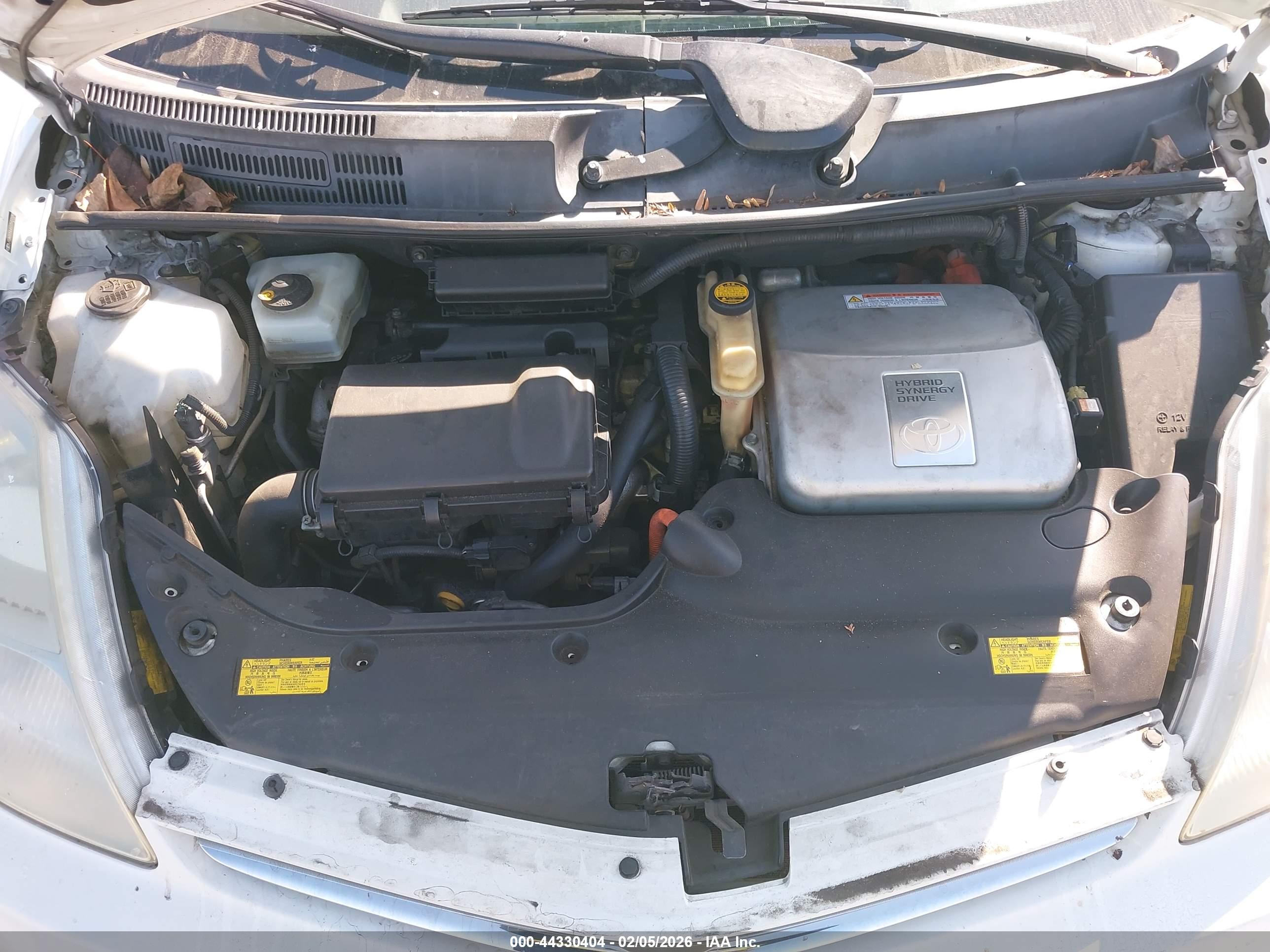 TOYOTA PRIUS image 10