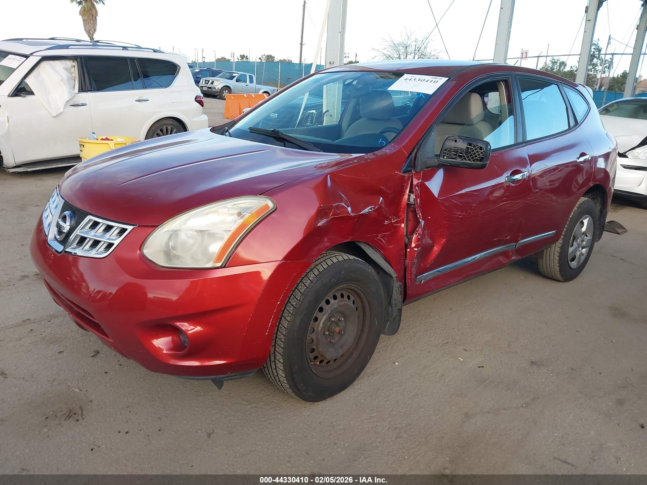 NISSAN ROGUE image 2