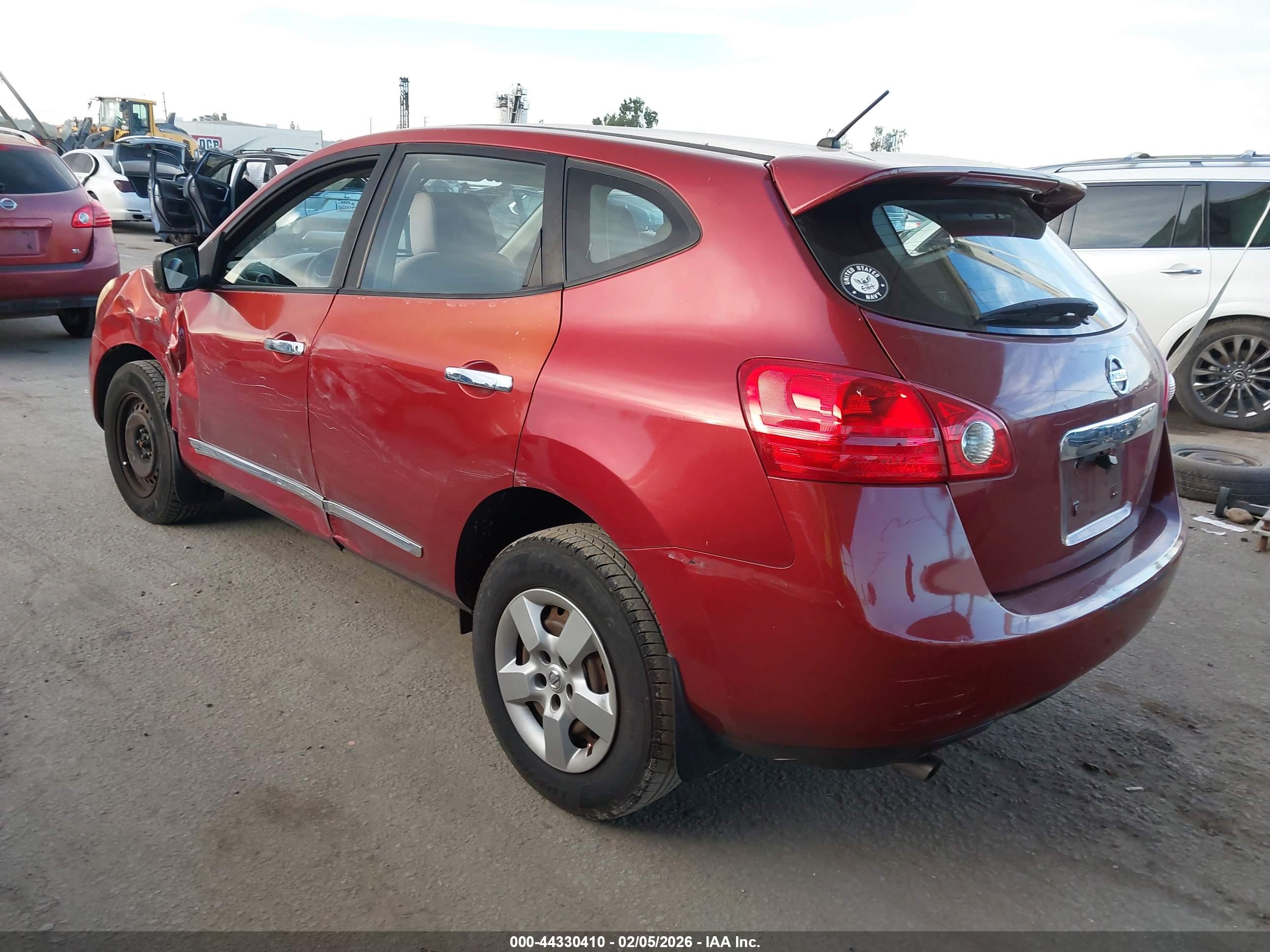 NISSAN ROGUE image 3