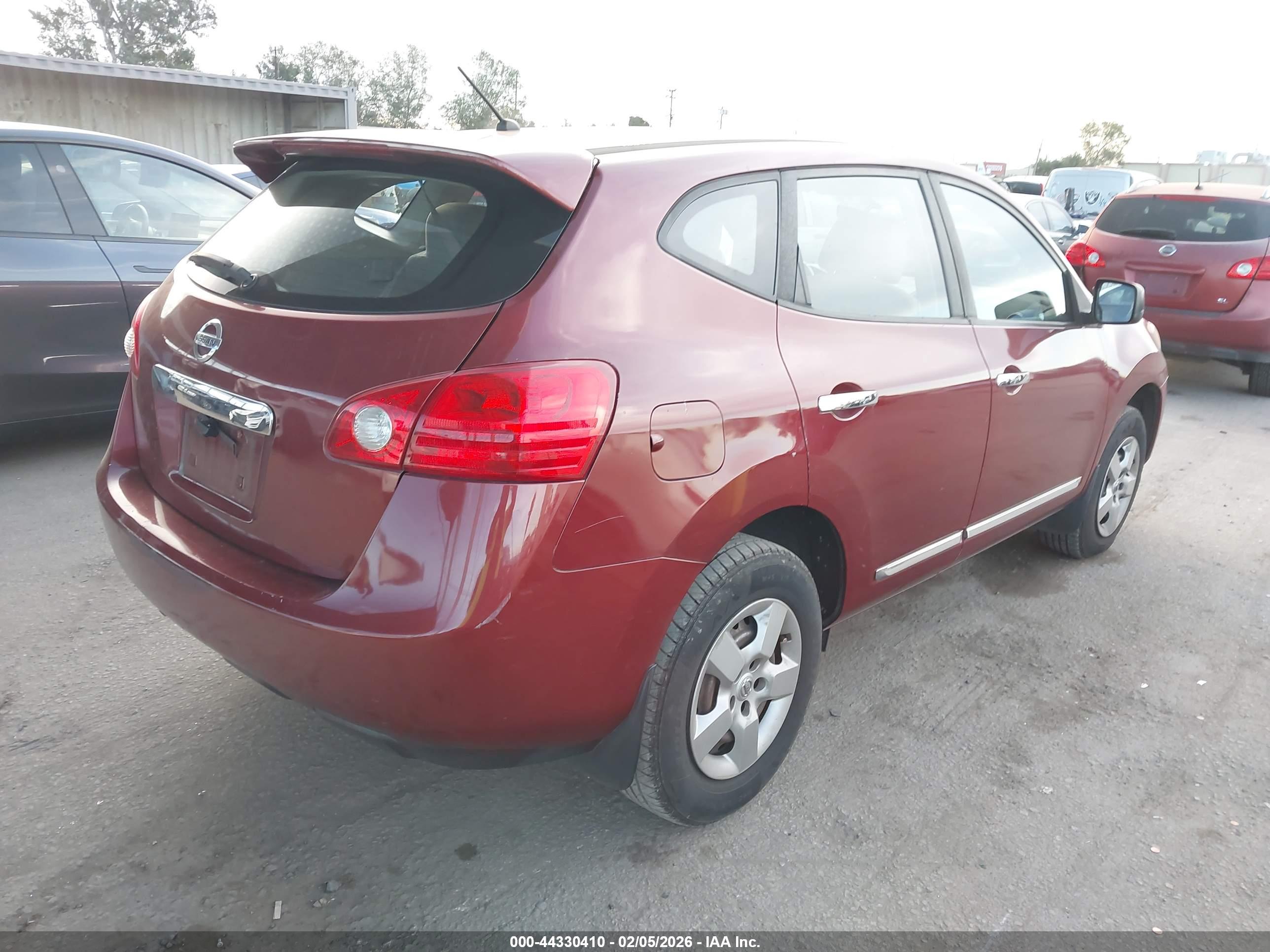 NISSAN ROGUE image 4
