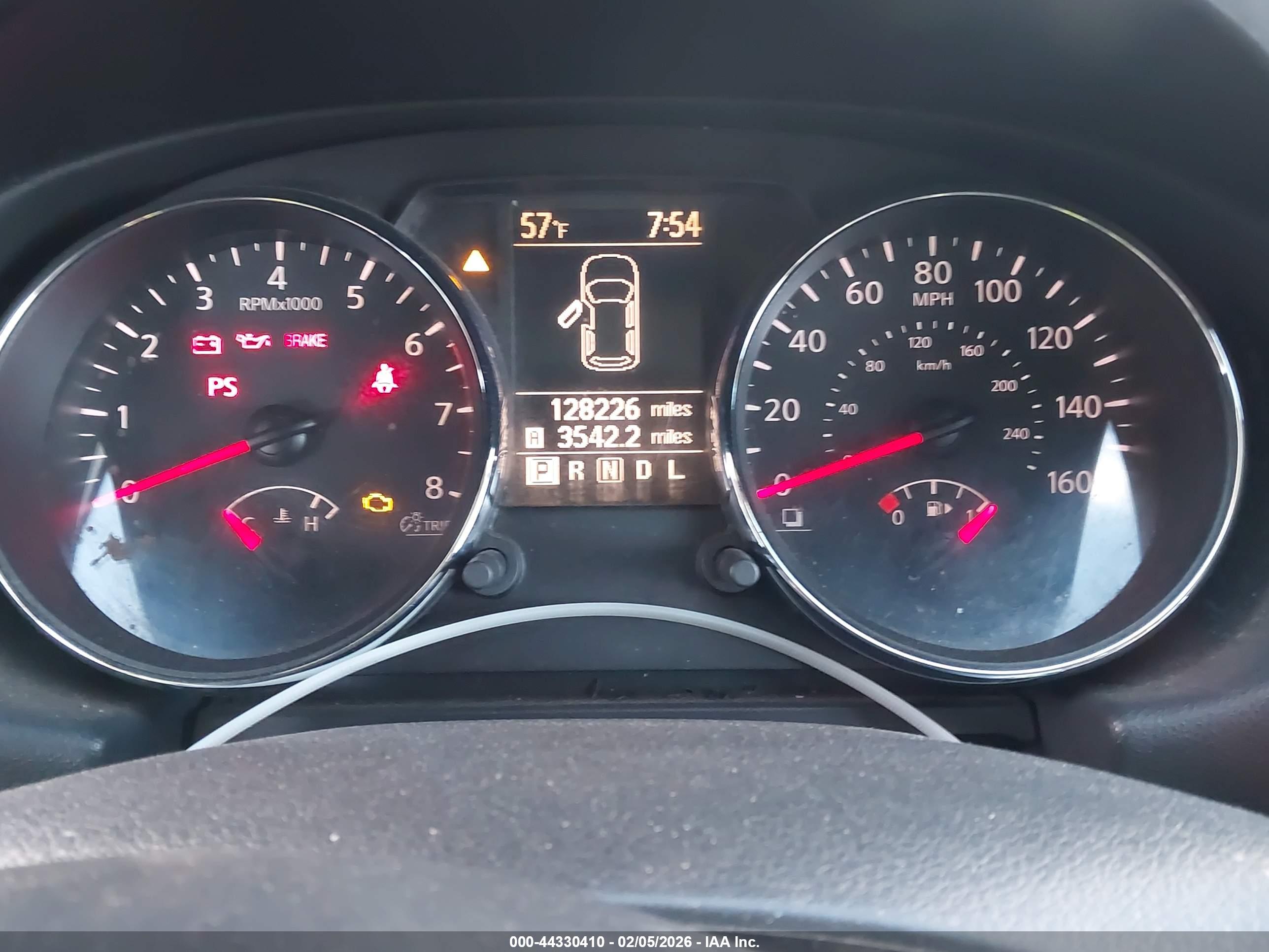 NISSAN ROGUE image 7